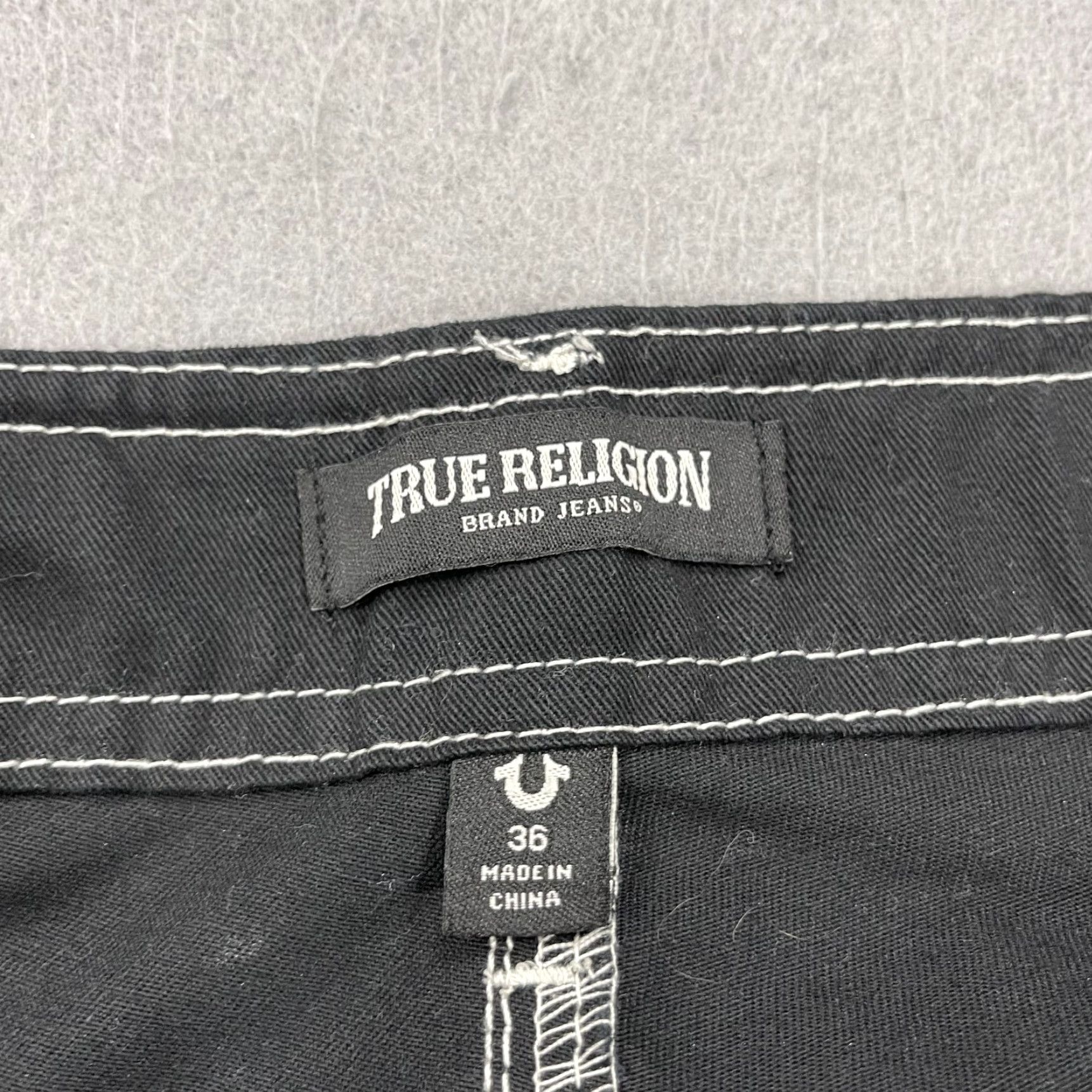 True Religion True Religion Pants Mens 36x32 Black Loose Cargo Pants Casual Skater Designer Size US 36 / EU 52 - 4 Thumbnail