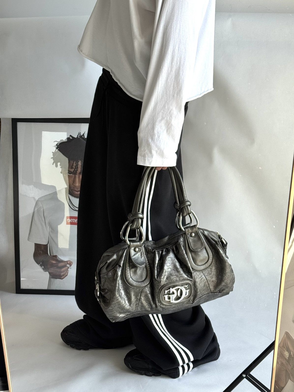 Guess Vintage Guess Monogram logo bag 00s Y2k Handbag Size ONE SIZE - 2 Thumbnail