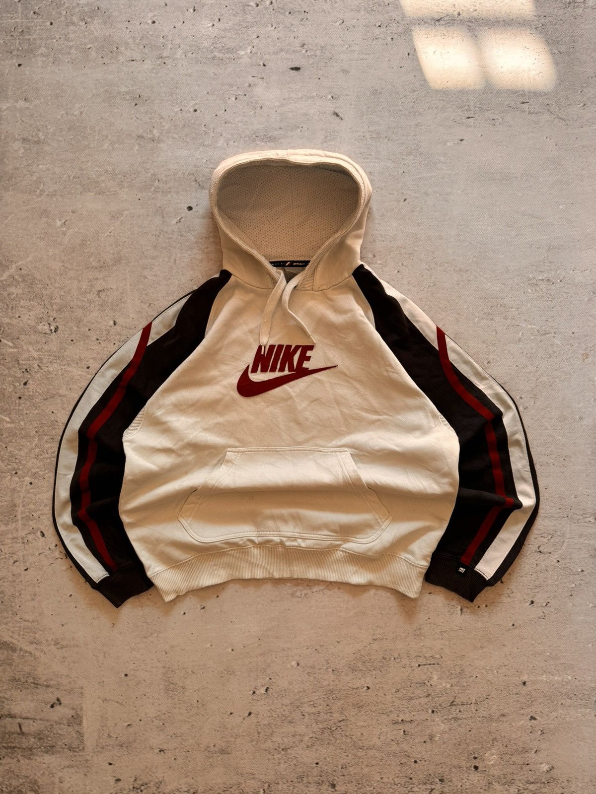 Nike × Vintage NIKE VINTAGE CENTER LOGO OVERSIZE BOXY HOODIE Size US M / EU 48-50 / 2 - 1 Thumbnail