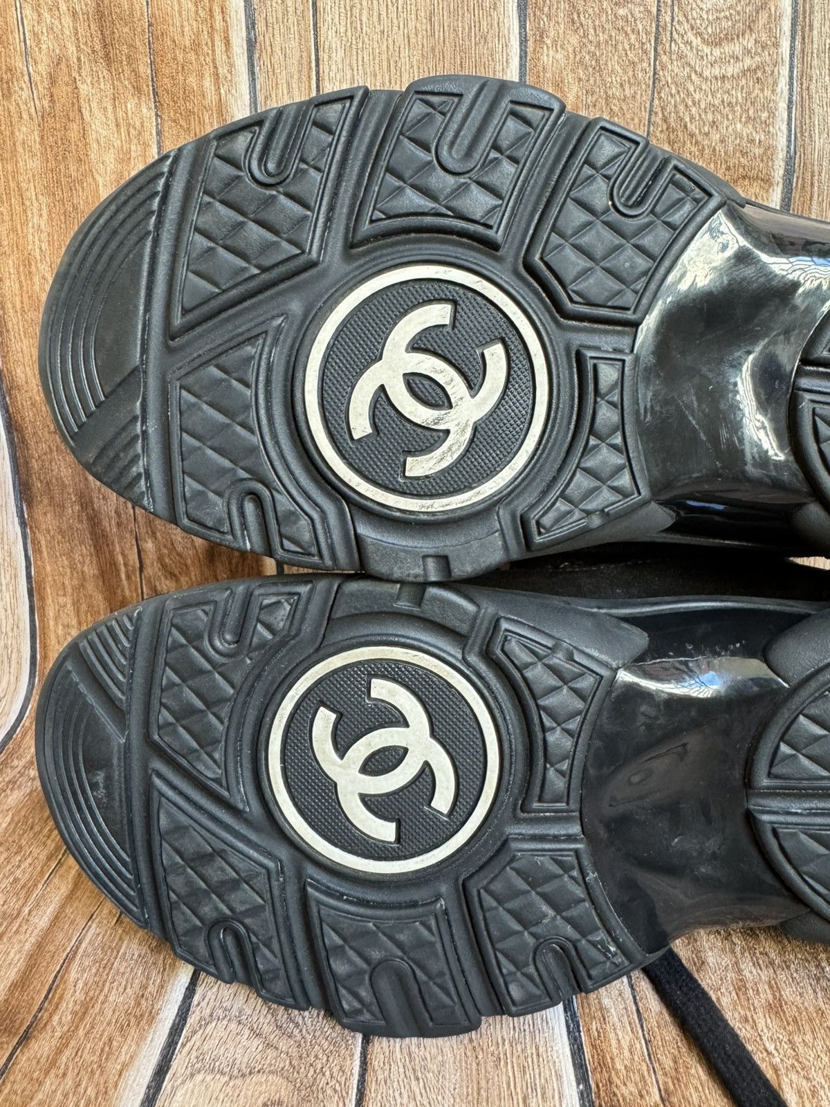 Chanel Suede Cc logo tweed trainers Size US 6 / EU 39 - 20 Thumbnail