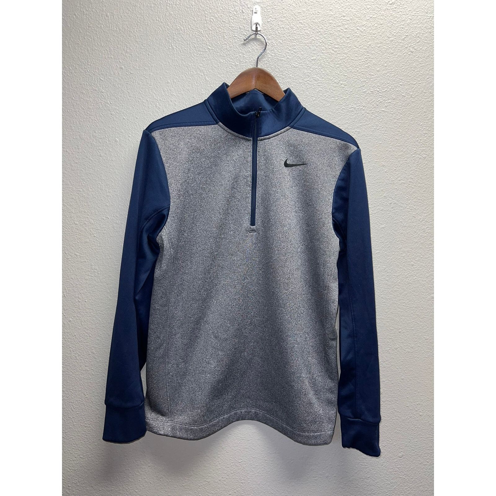 Nike Nike Therma Pullover Dri Fit Golf Active Jacket Crewneck S Size US S / EU 44-46 / 1 - 1 Thumbnail