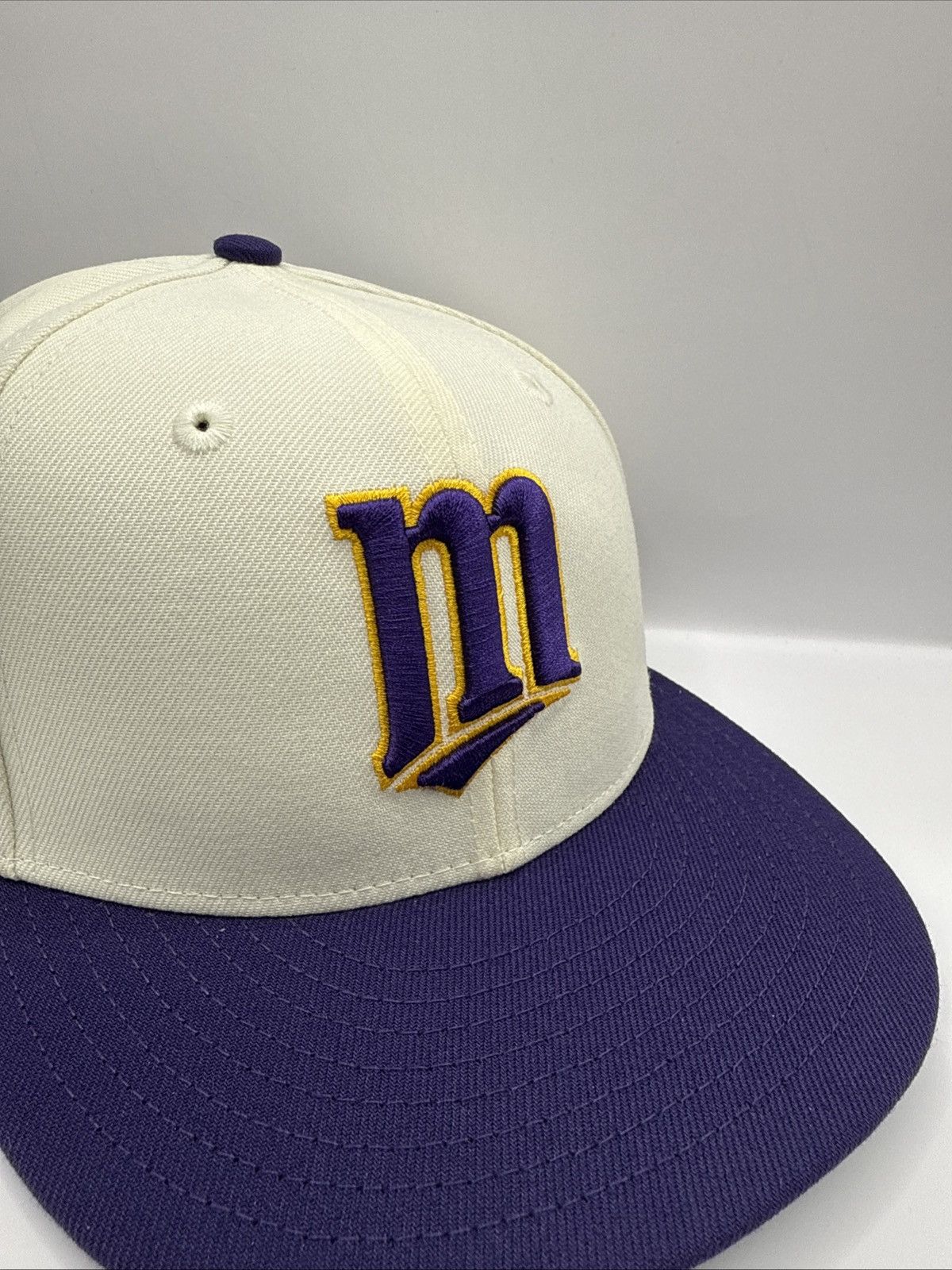 Hat Club Hatclub insider exclusive Minnesota Twins size 7 Size ONE SIZE - 4 Thumbnail