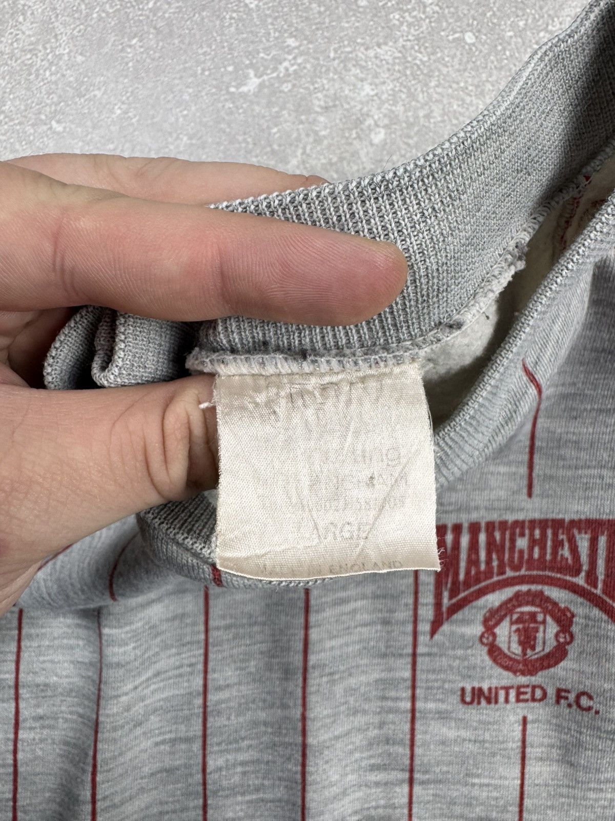 Umbro Vintage Manchester United 1983 Football Sweatshirt 90s Size US M / EU 48-50 / 2 - 8 Thumbnail