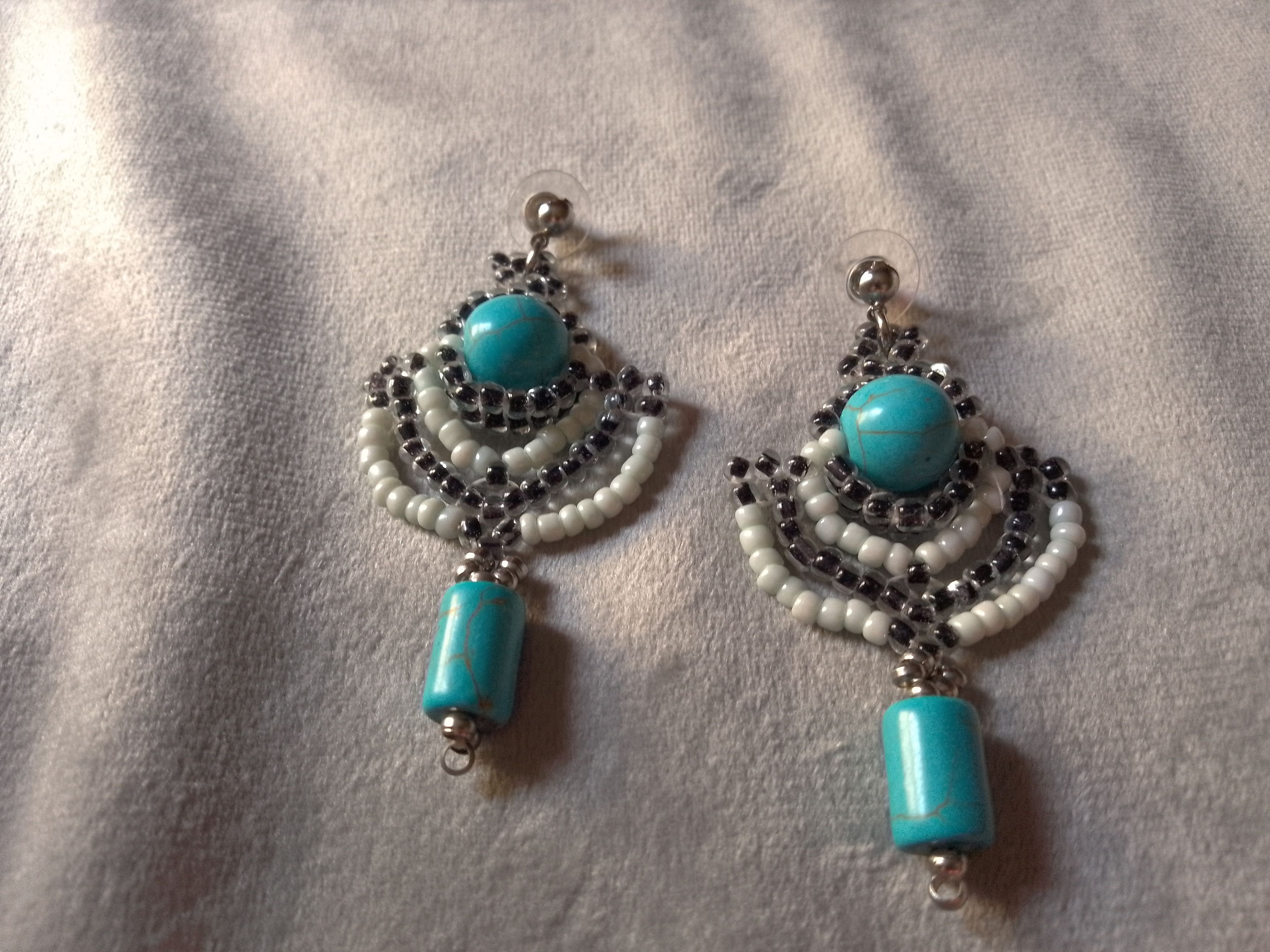 Handmade Earrings Boho/Ethnic black Turquoise Howlite Gemstones Size ONE SIZE - 2 Thumbnail