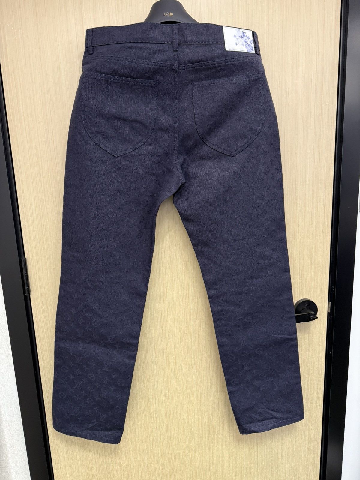 Louis Vuitton Louis Vuitton watercolor navy monogram denim jeans 33 Size US 33 - 4 Thumbnail