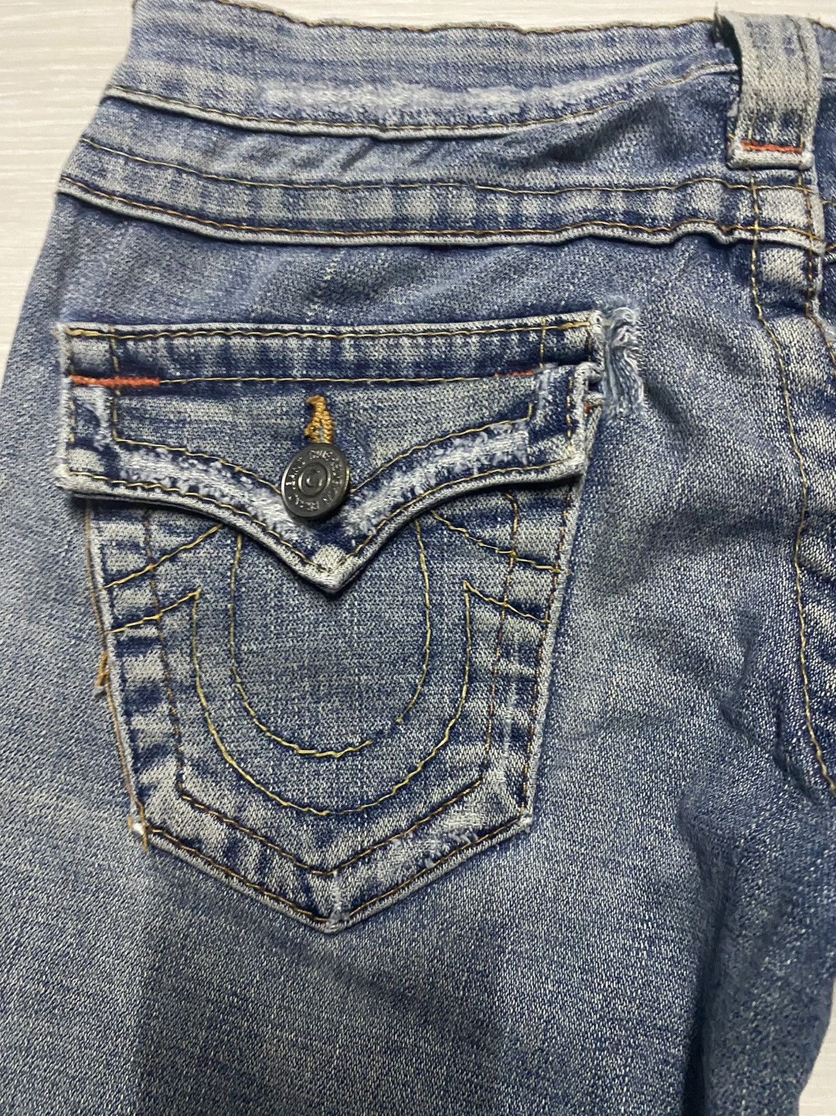True Religion True Religion Distressed Flare Twist Leg Jeans Size US 28 / EU 44 - 9 Thumbnail