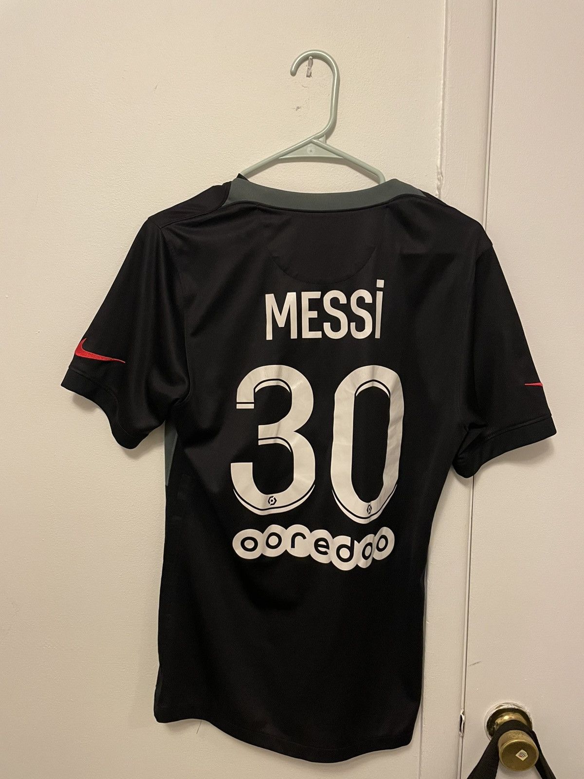 Nike PSG 21/22 Third Kit Lionel Messi Size US S / EU 44-46 / 1 - 2 Thumbnail
