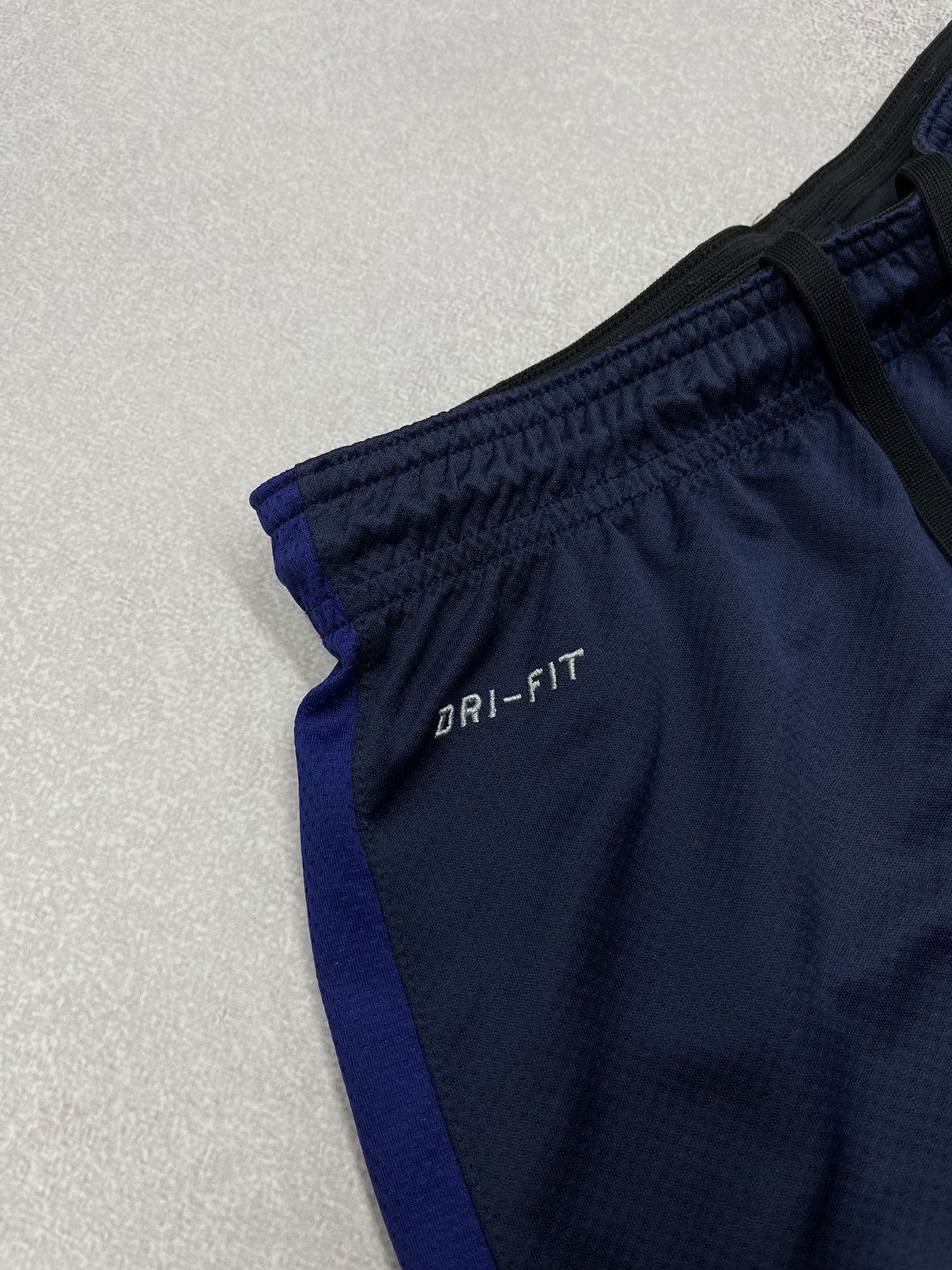Nike × Vintage Vintage Nike England Soccer Shorts Navy Football Club Jersey Size US 30 / EU 46 - 6 Thumbnail