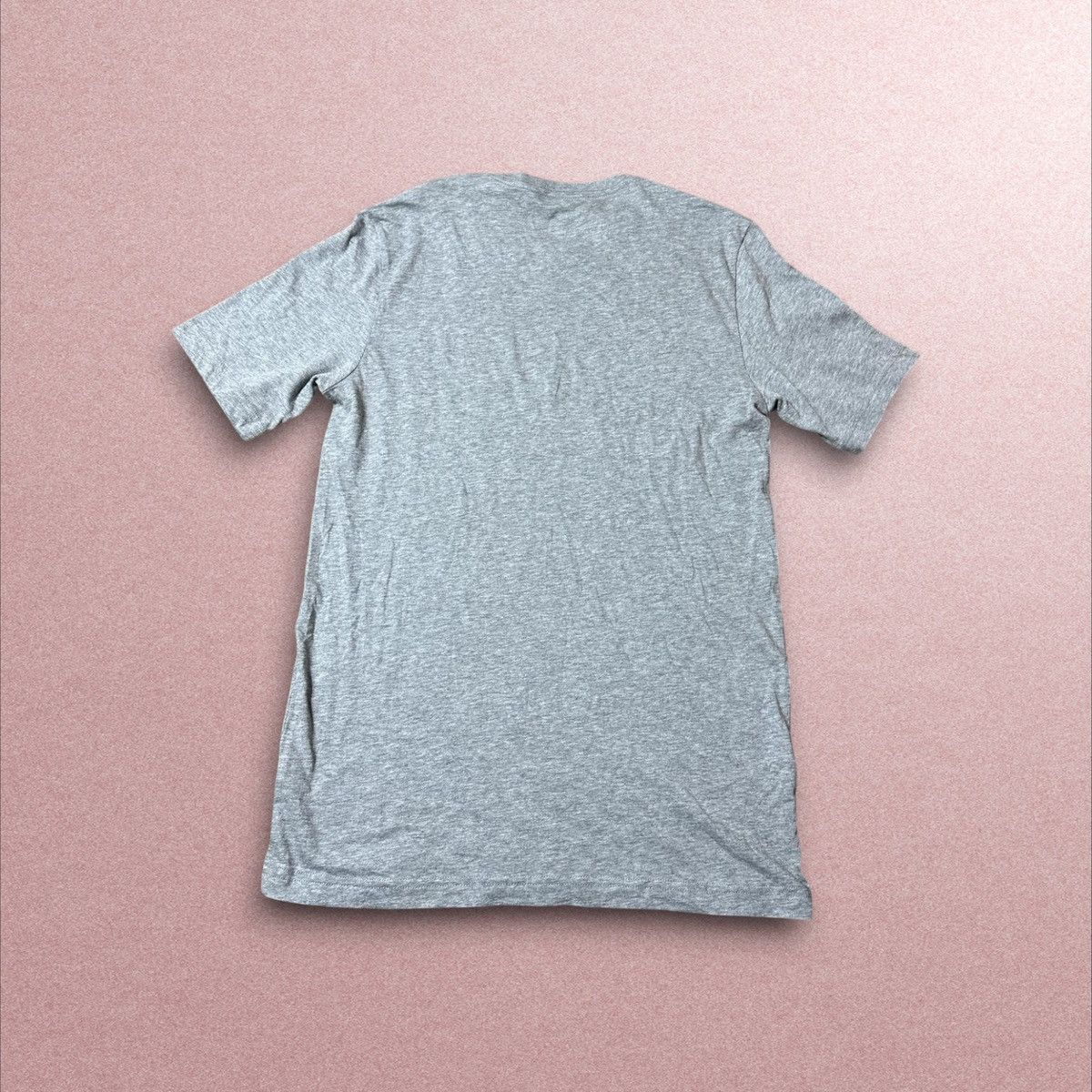 TravisMathew Travis Mathew Dad Bod t-shirt men’s small gray holiday new Size US S / EU 44-46 / 1 - 6 Thumbnail