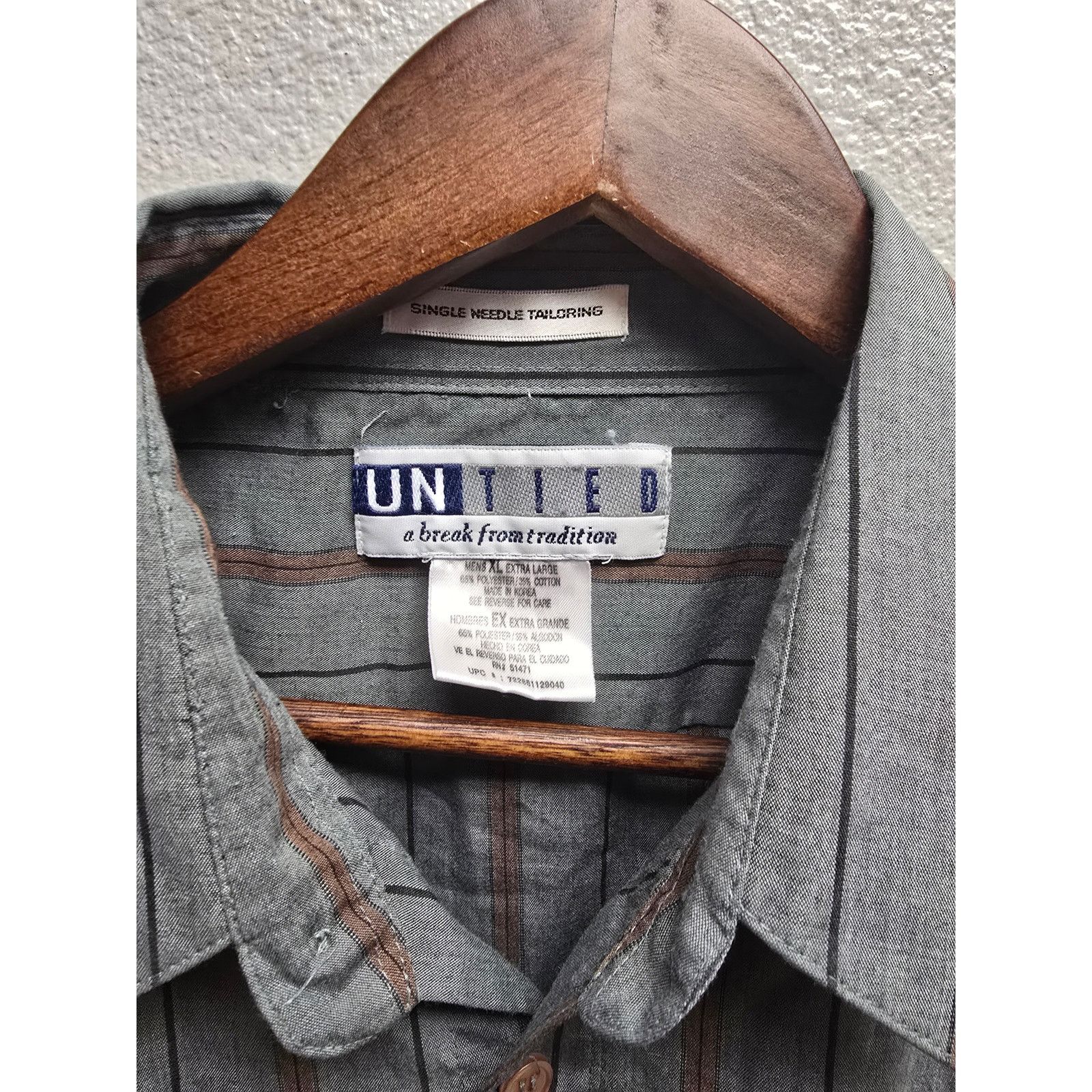 Vintage Vintage Gray Striped Button-Up Shirt Untied Single Needle XL Size US XL / EU 56 / 4 - 4 Thumbnail