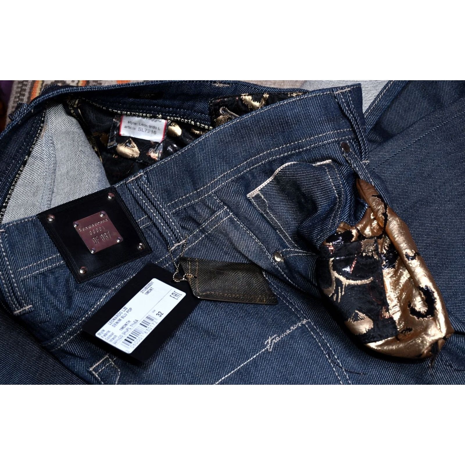 Vintage Tramarossa Leonardo Jeans Selvedge 18 Carat Gold Plated Button Back Pocket 32 Blue Denim Mens Jeans 32 Size US 32 / EU 48 - 5 Thumbnail