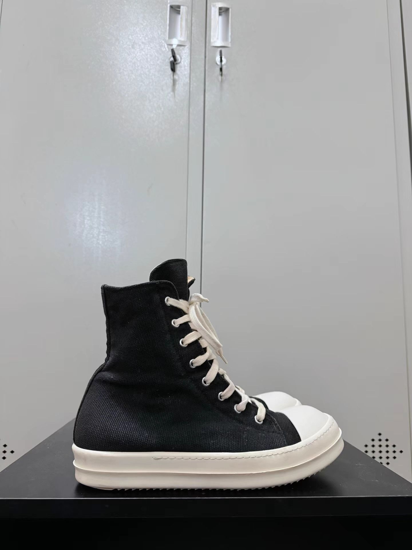 Rick Owens Drkshdw Rick Owens Drkshdw Converse high-top sneakers Size US 7.5 / EU 40-41 - 8 Thumbnail
