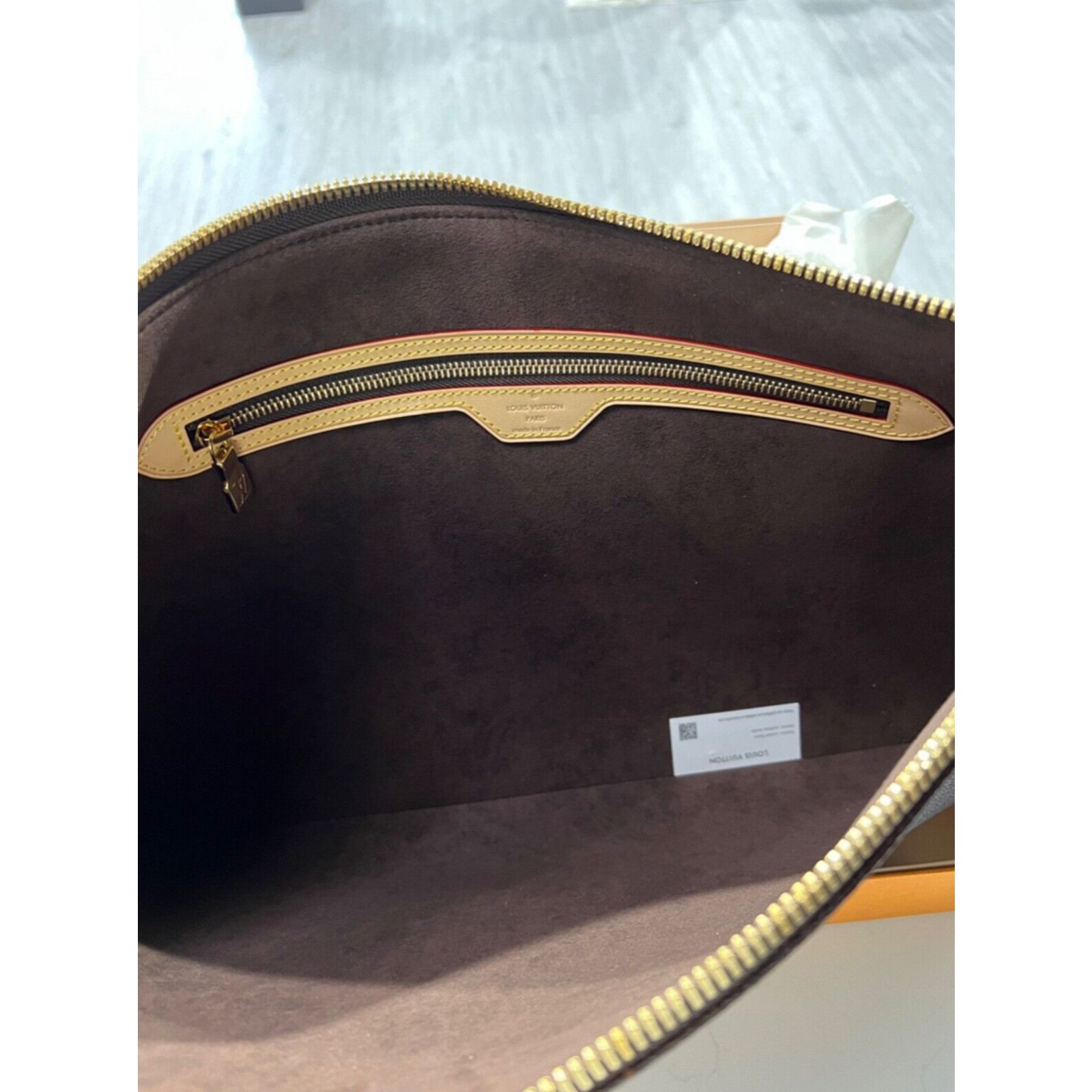 Louis Vuitton Louis Vuitton Pochette Clés XL Monogram Chain Runway Bag Size ONE SIZE - 12 Thumbnail