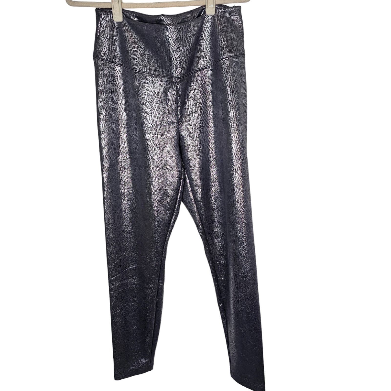 White House Black Market White House Black Market Runway Leggings Snake Foil Silver Size 36" / US 14 / IT 50 - 1 Thumbnail