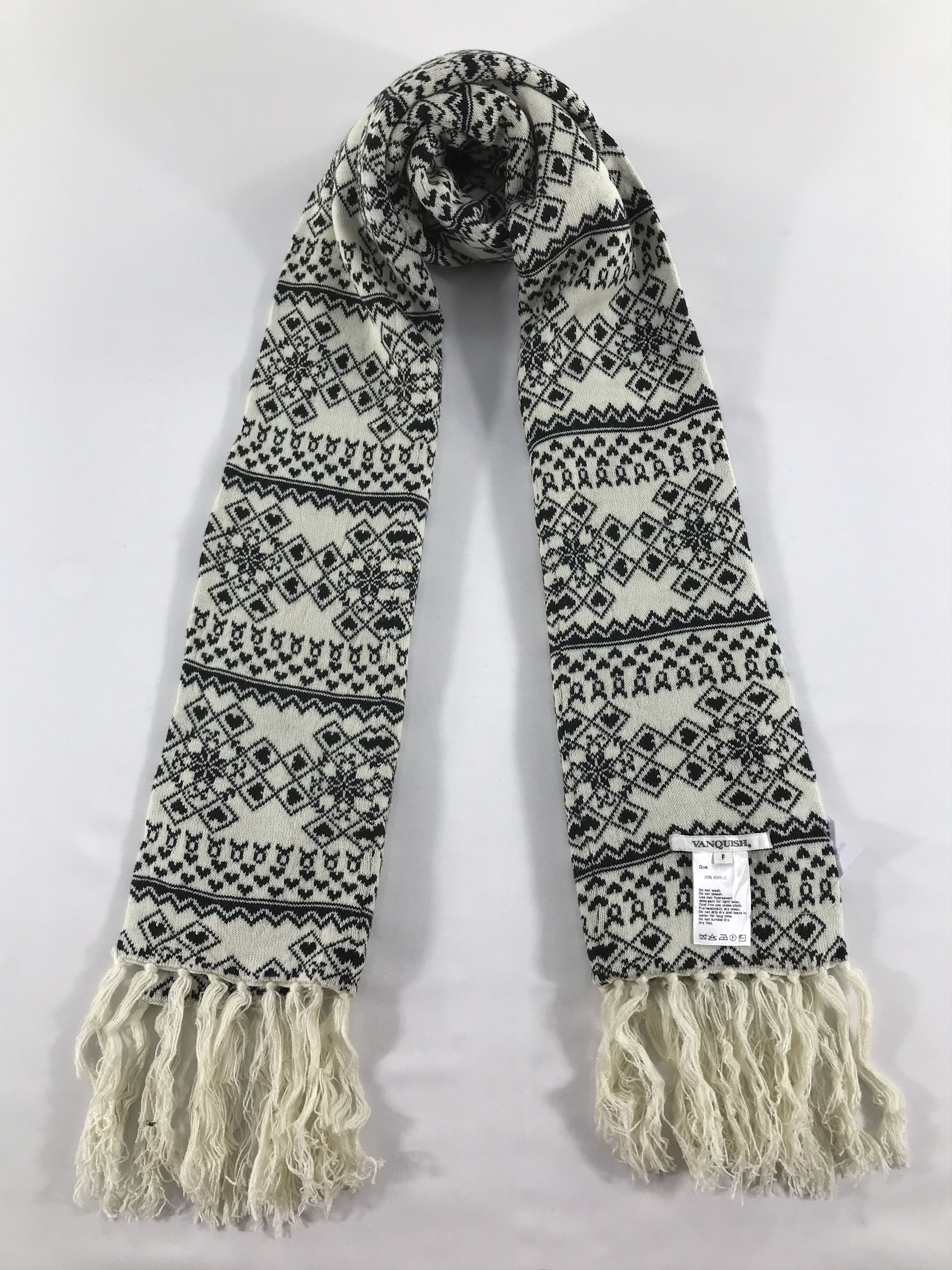Vanquish Vintage Vanquish Scarf/Muffler/Neckwear MF1467 Size ONE SIZE - 1 Thumbnail