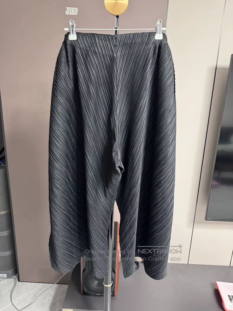 Issey Miyake Issey Miyake size:5 Black Kelp-style Asymmetric Pants Size 22" - 2 Thumbnail