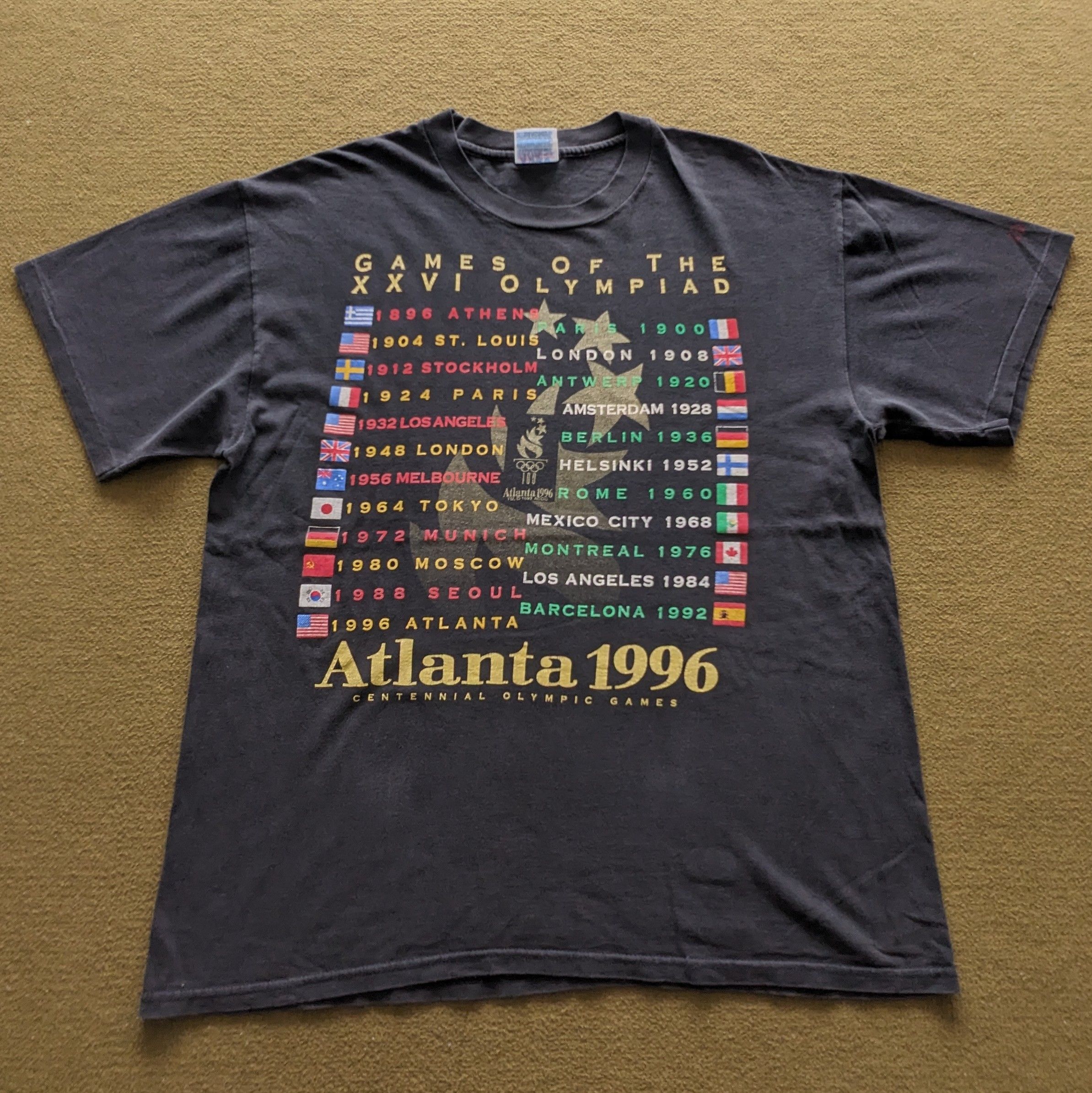 Vintage Vintage 90's ATLANTA 1996 Olympics T-shirt Size US L / EU 52-54 / 3 - 1 Thumbnail