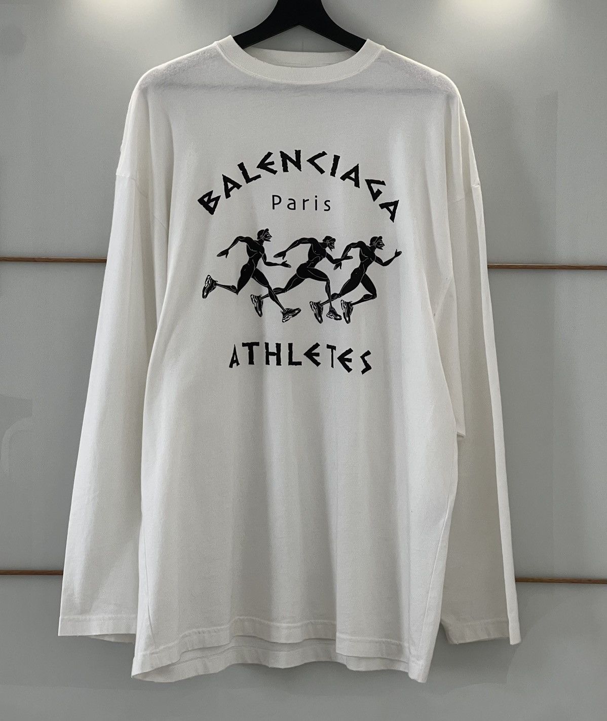 バレンシアガ l Oversized Long Sleeve Tee 4 BALENCIAGA Long Sleeve Oversized T-Shirt