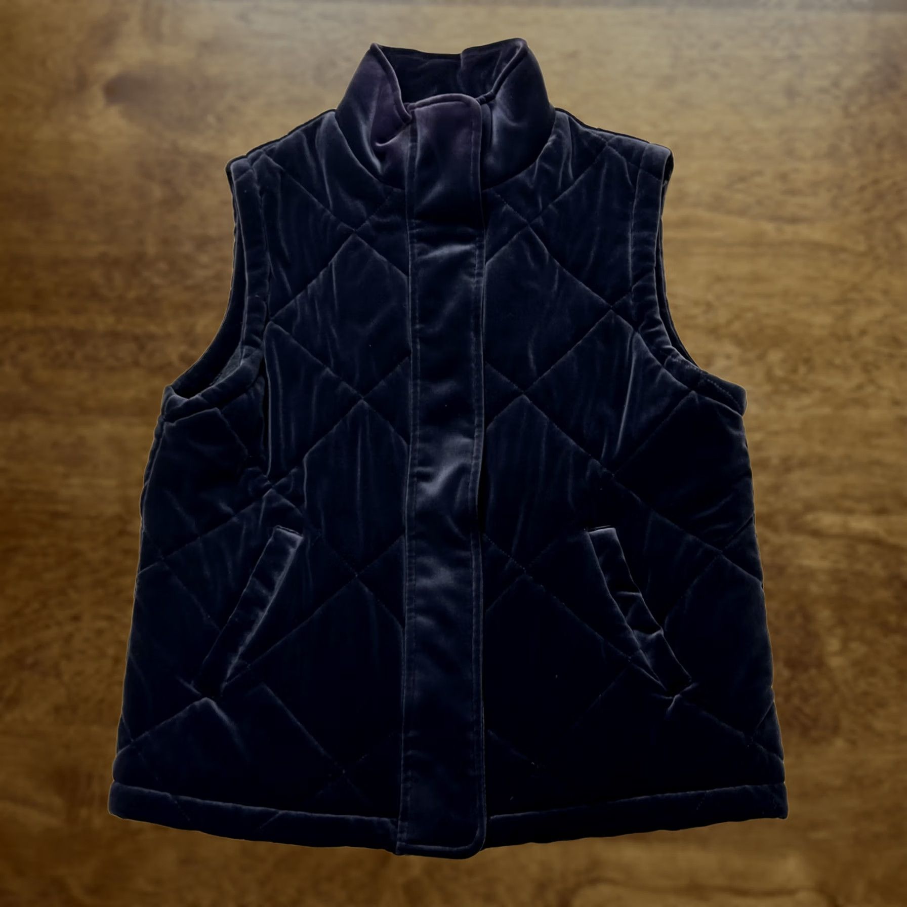 Jones New York Jones New York Sport Vest Womens M Blue Velour Quilted Zip Pockets Collared Size M / US 6-8 / IT 42-44 - 1 Thumbnail