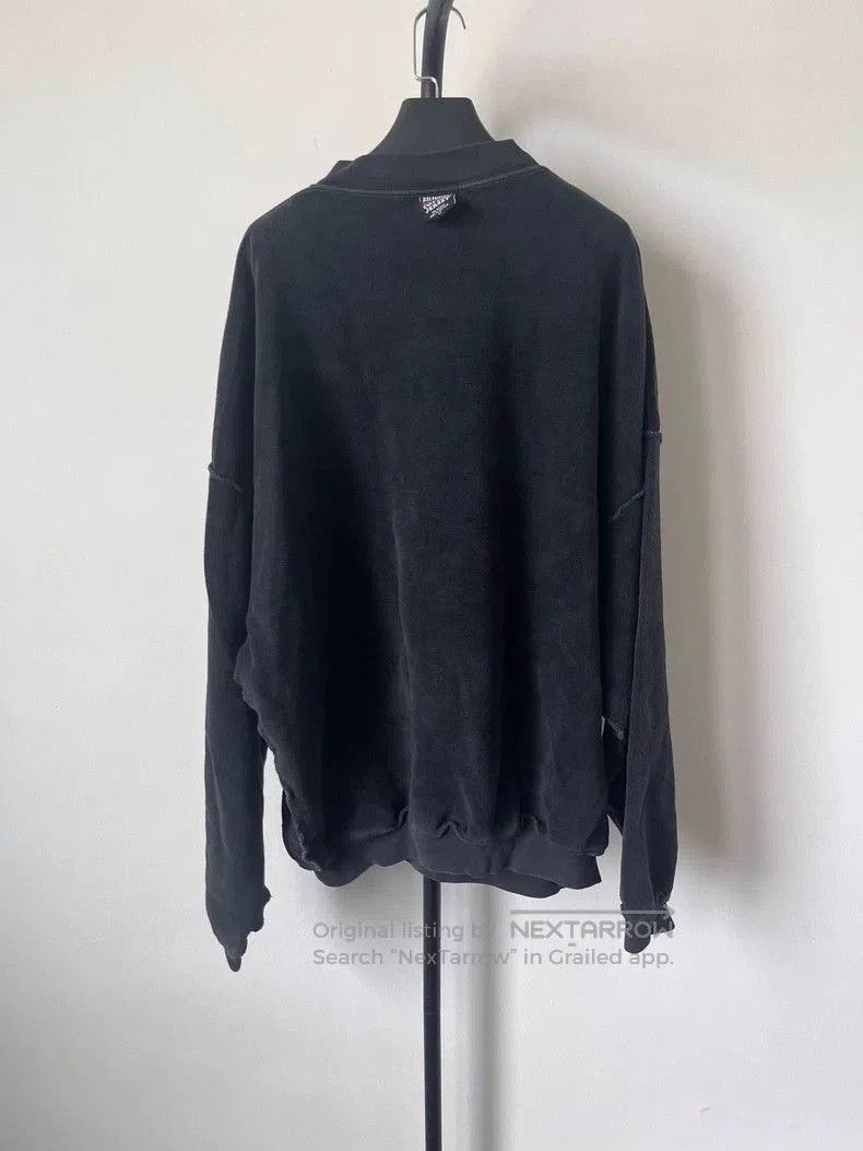 Balenciaga Balenciaga Letter Patch Reversible Crewneck Sweatshirt. Size US XS / EU 42 / 0 - 2 Thumbnail