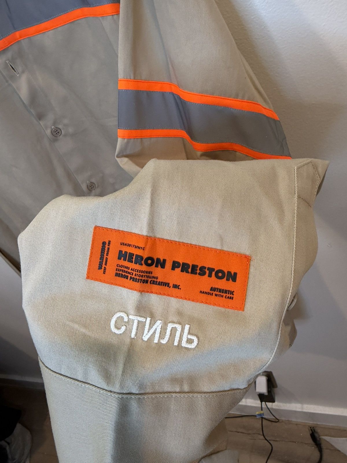 Heron Preston Heron Preston 3M Reflective Button Down Size US M / EU 48-50 / 2 - 2 Thumbnail