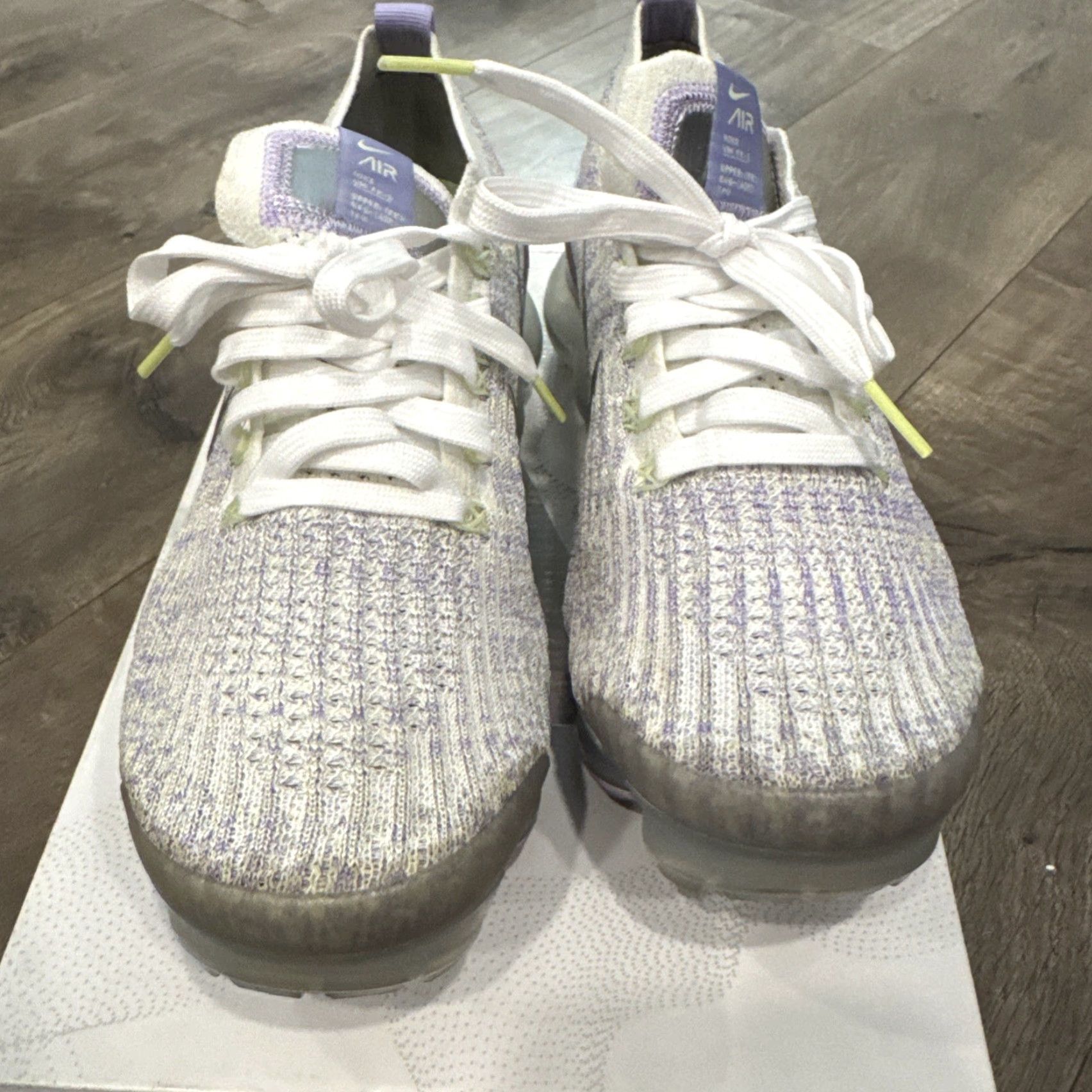 Nike Nike Air Vapormax Flyknit 3 Barely Volt Womens Size 9 White Purple AJ6910-102 Sneaker Size US 9 / IT 39 - 3 Thumbnail