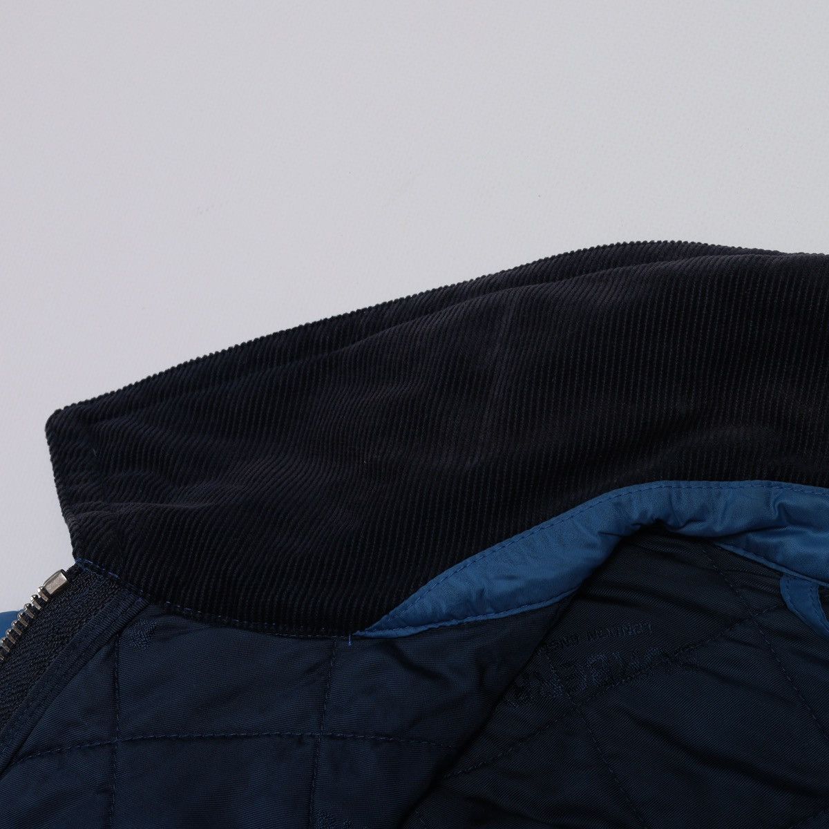 Burberry Burberry Quilted Jacket Two Tones Block Recycled Nylon Blue Size US M / EU 48-50 / 2 - 24 Thumbnail