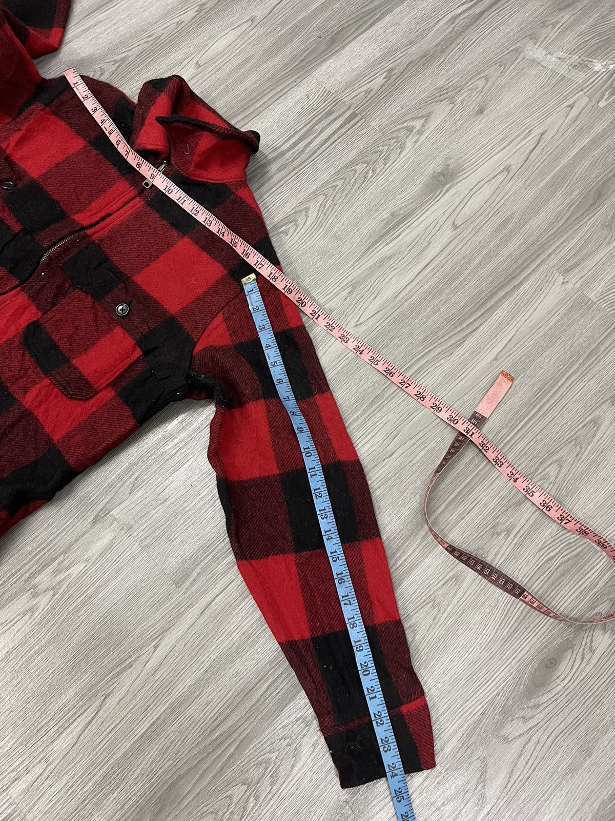Vintage × Woolrich Woolen Mills Vintage Woolrich USA plaid Wool Jacket Size US M / EU 48-50 / 2 - 9 Thumbnail