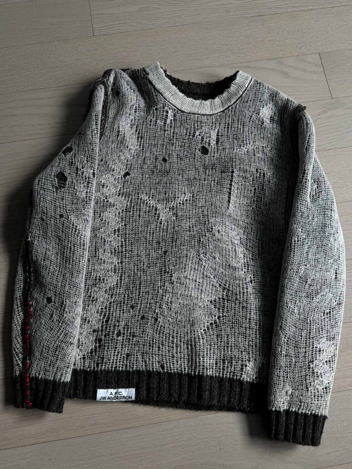 A.P.C. × JW Anderson APC JW Anderson Brown Wool Reversible Knit Crewneck Sweater Size US L / EU 52-54 / 3 - 6 Thumbnail