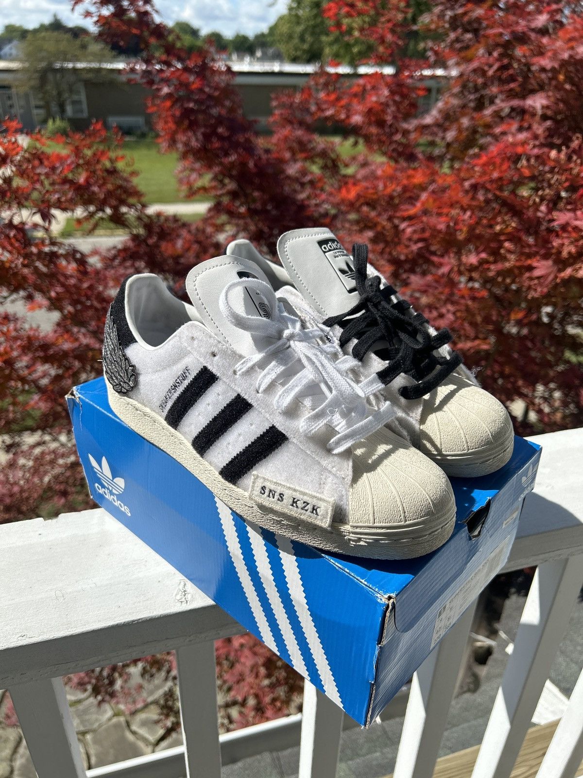 Adidas × Sneakersnstuff Adidas x SNS Superstars Size US 9 / EU 42 - 5 Thumbnail
