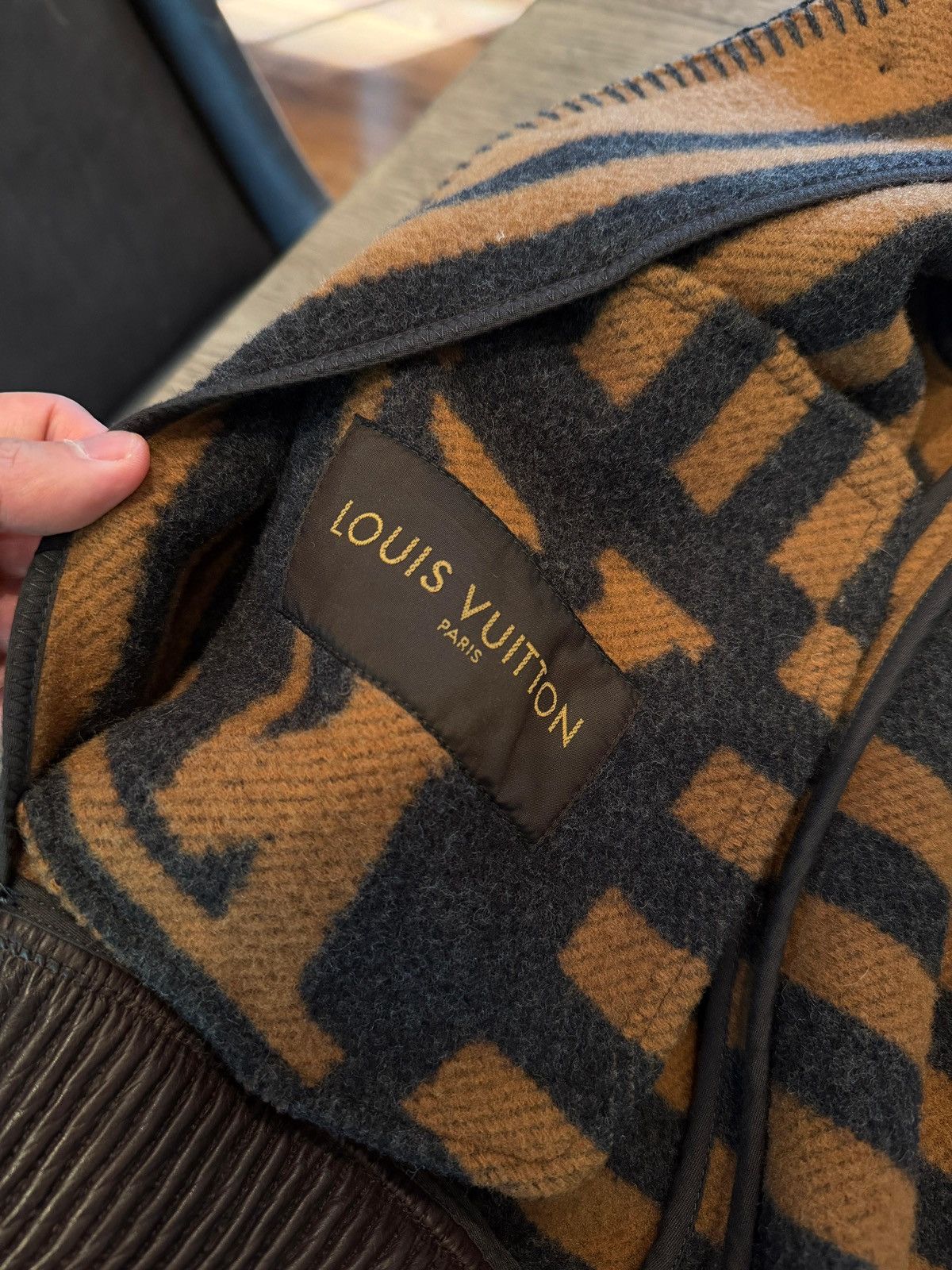 Louis Vuitton Louis Vuitton Karakoram Mens Jacket Size US S / EU 44-46 / 1 - 5 Thumbnail