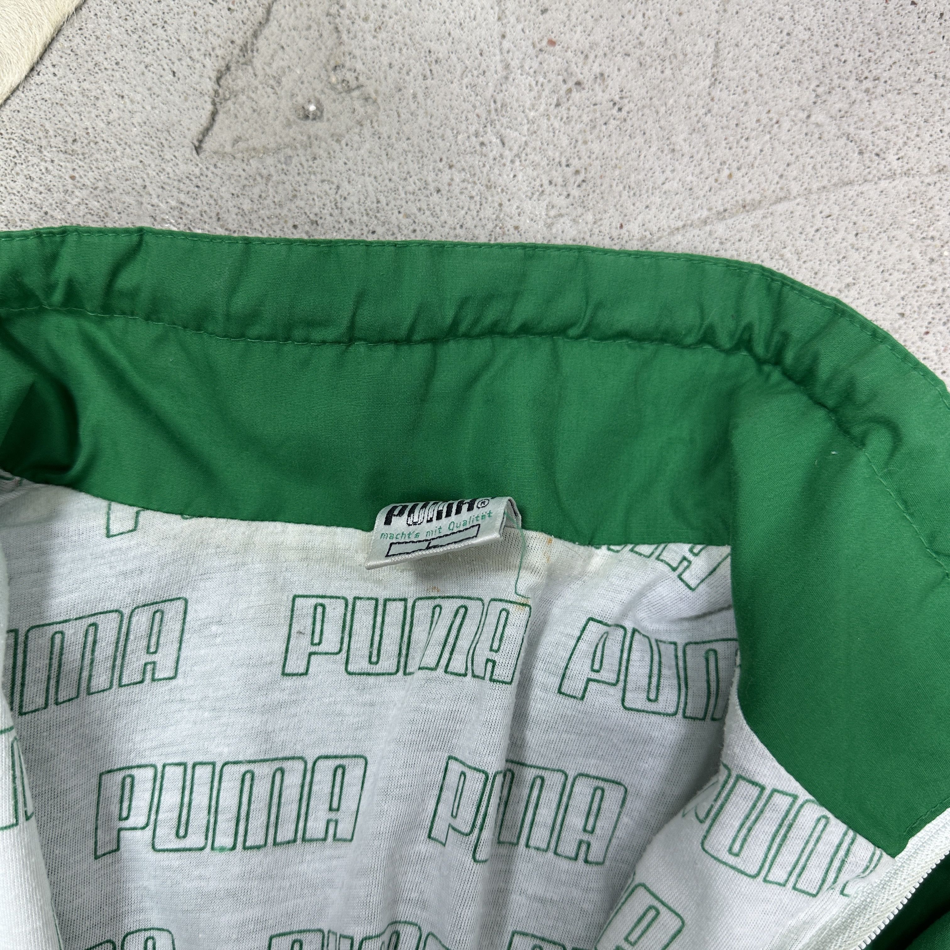 Puma Vintage Sporty Streetwear AZS AWF 90s Puma Jacket Size US L / EU 52-54 / 3 - 5 Thumbnail