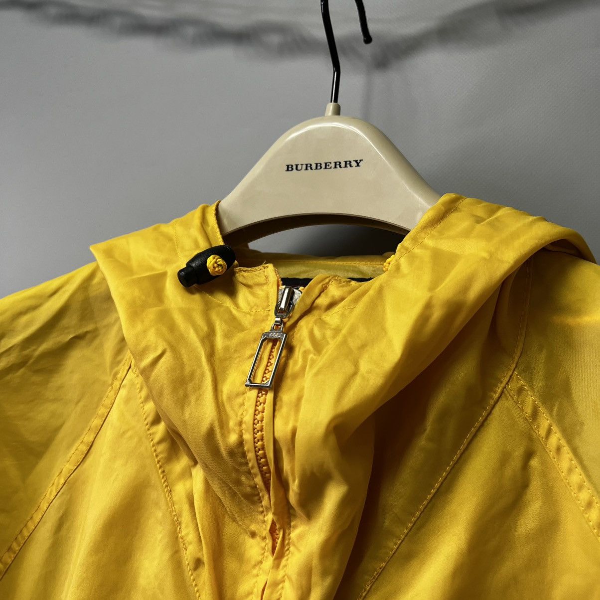 Gant × Vintage Vintage 90s GANT USA 🇺🇸 Nylon Jacket men’s Size US L / EU 52-54 / 3 - 7 Thumbnail