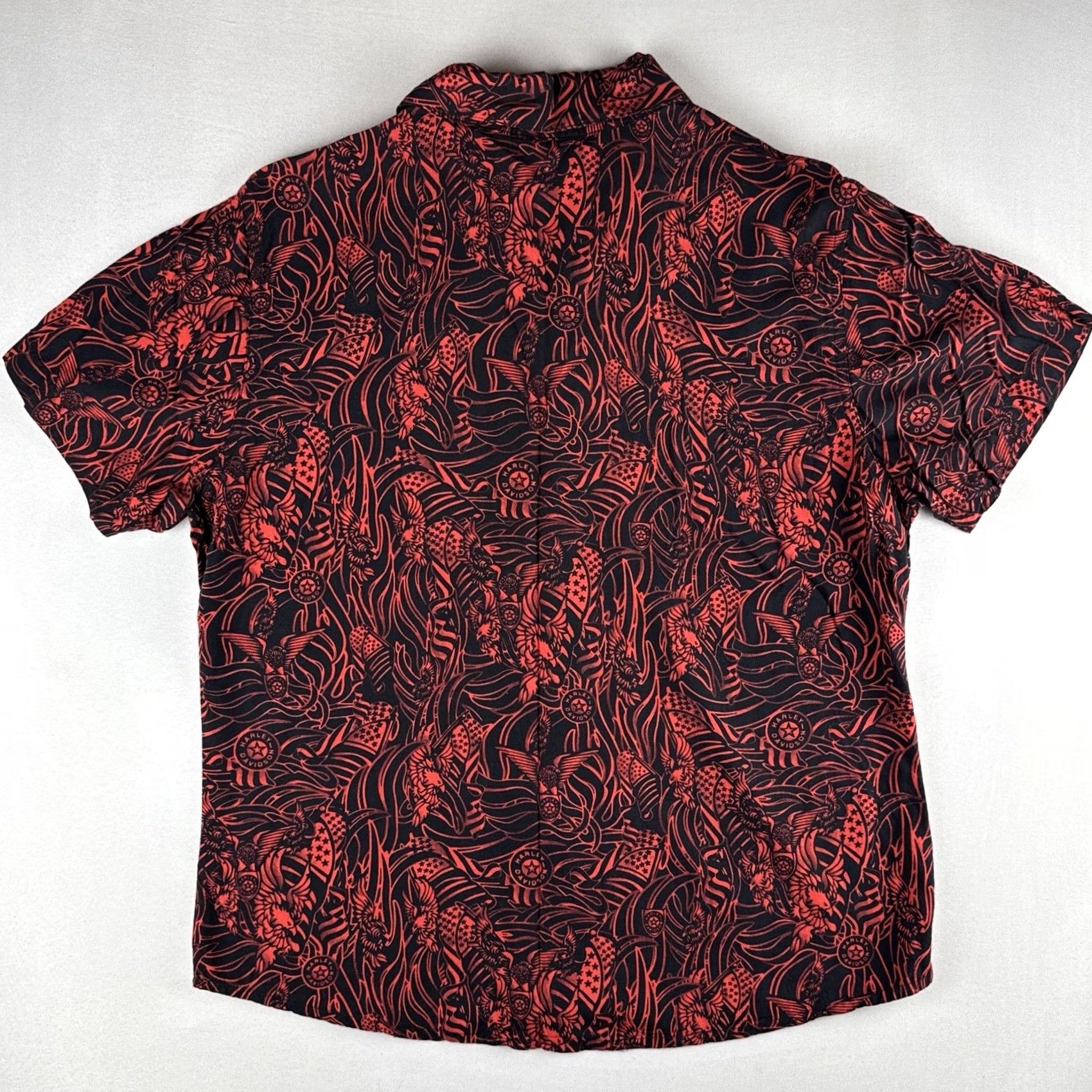 Harley Davidson VINTAGE Harley-Davidson Button-Up Shirt Eagle AOP Black Red Size L Men Short Sleeve Rayon Hawaiian Jacket? Size US L / EU 52-54 / 3 - 6 Thumbnail