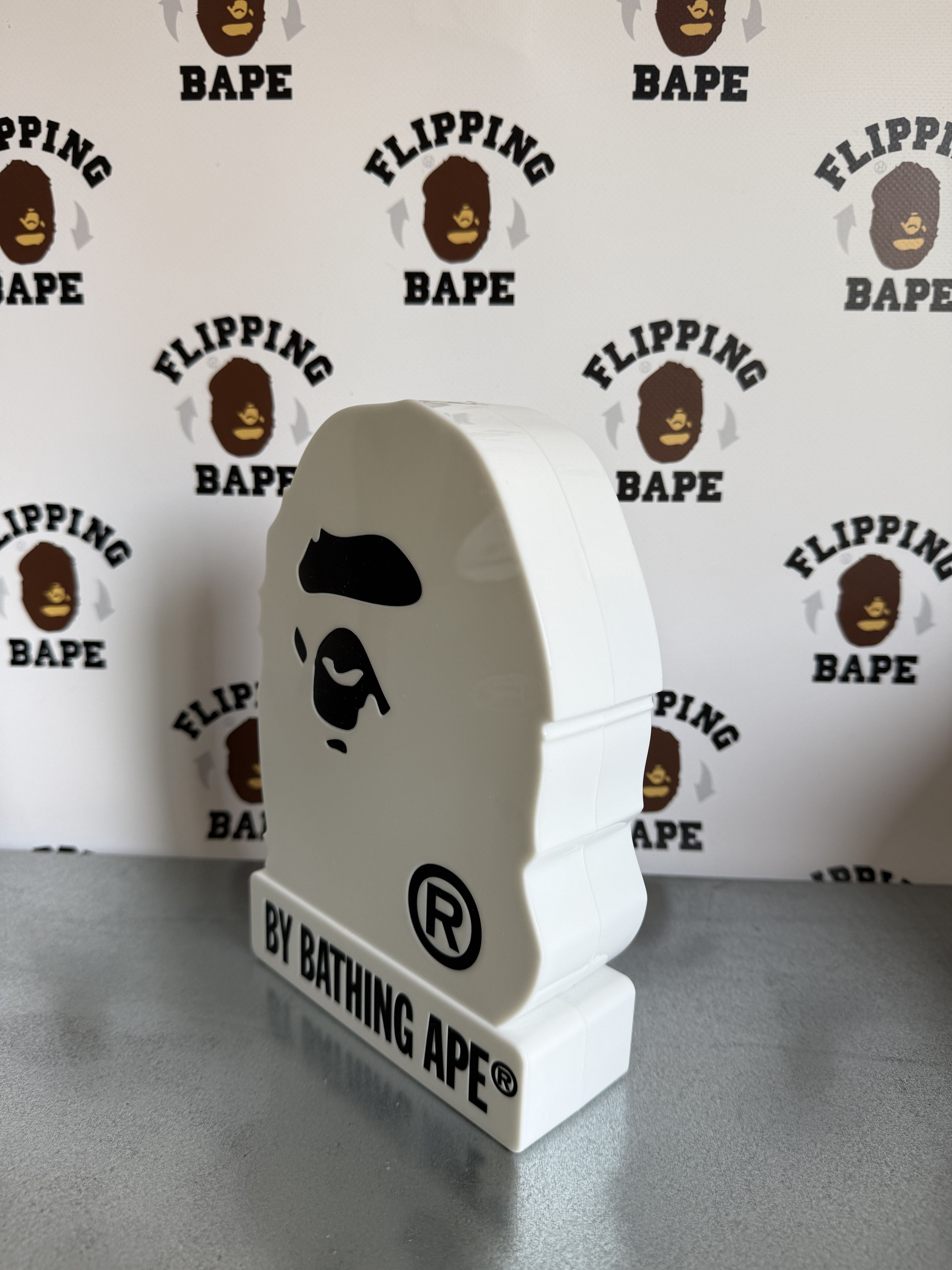 E-MOOK A BATHING APE 2023 S/S COLLECTION