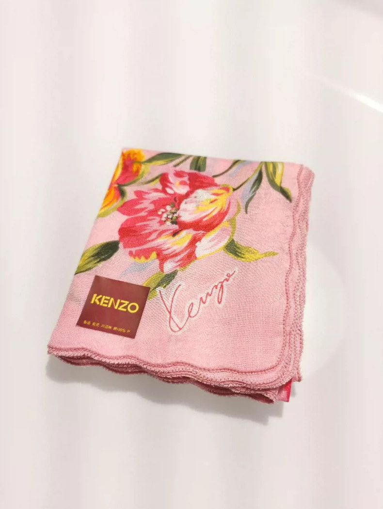 Kenzo KENZO Classic color contrast pink tulip / wavy lace / dark Size ONE SIZE - 1 Thumbnail