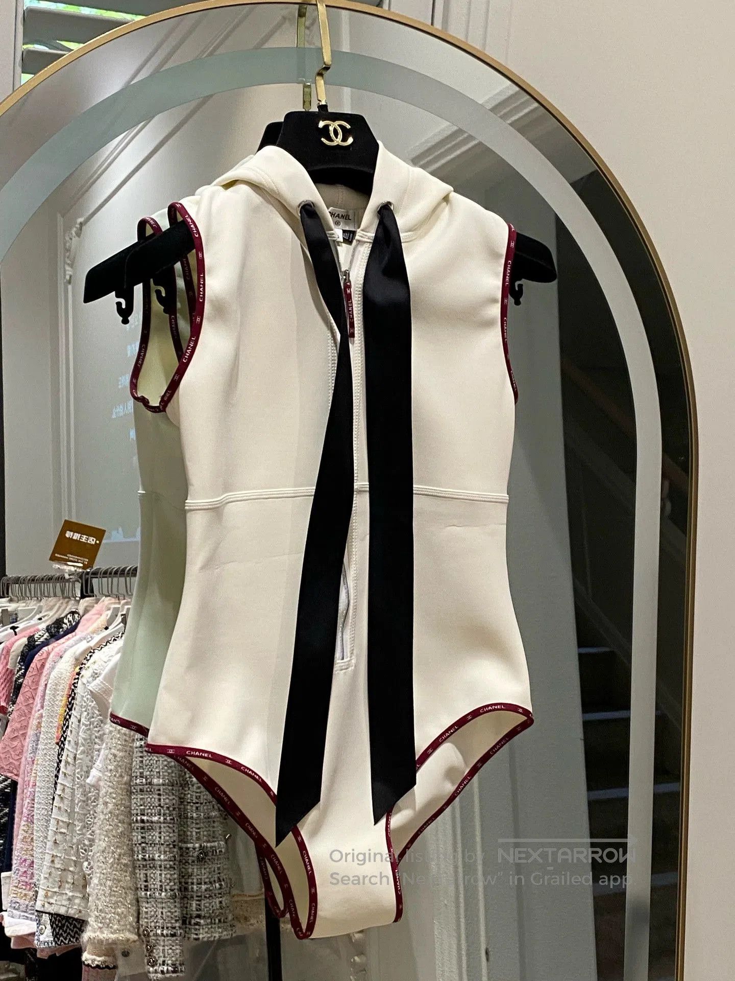 Chanel Chanel White Bow Swimsuit FR36. Size US 36 / EU 52 - 1 Thumbnail