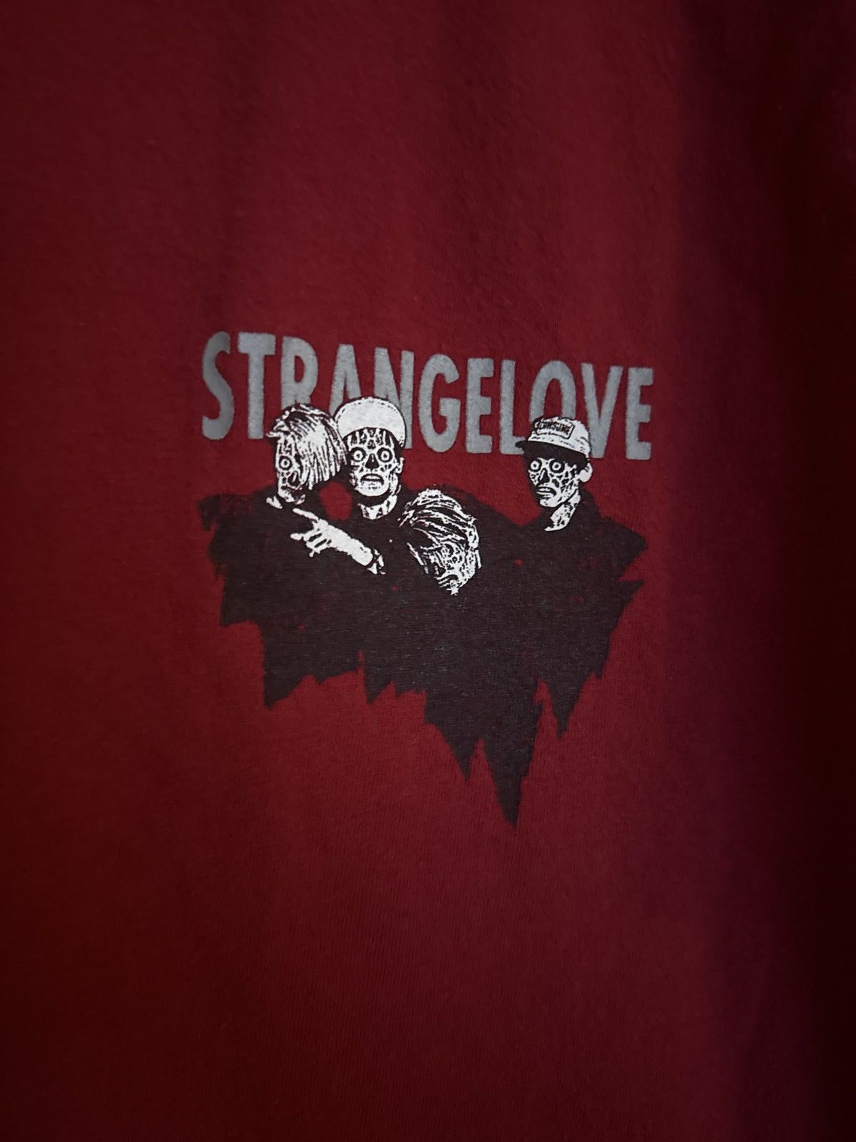 StrangeLove Skateboards Strangelove skateboards “they live” t shirt Size US L / EU 52-54 / 3 - 4 Thumbnail