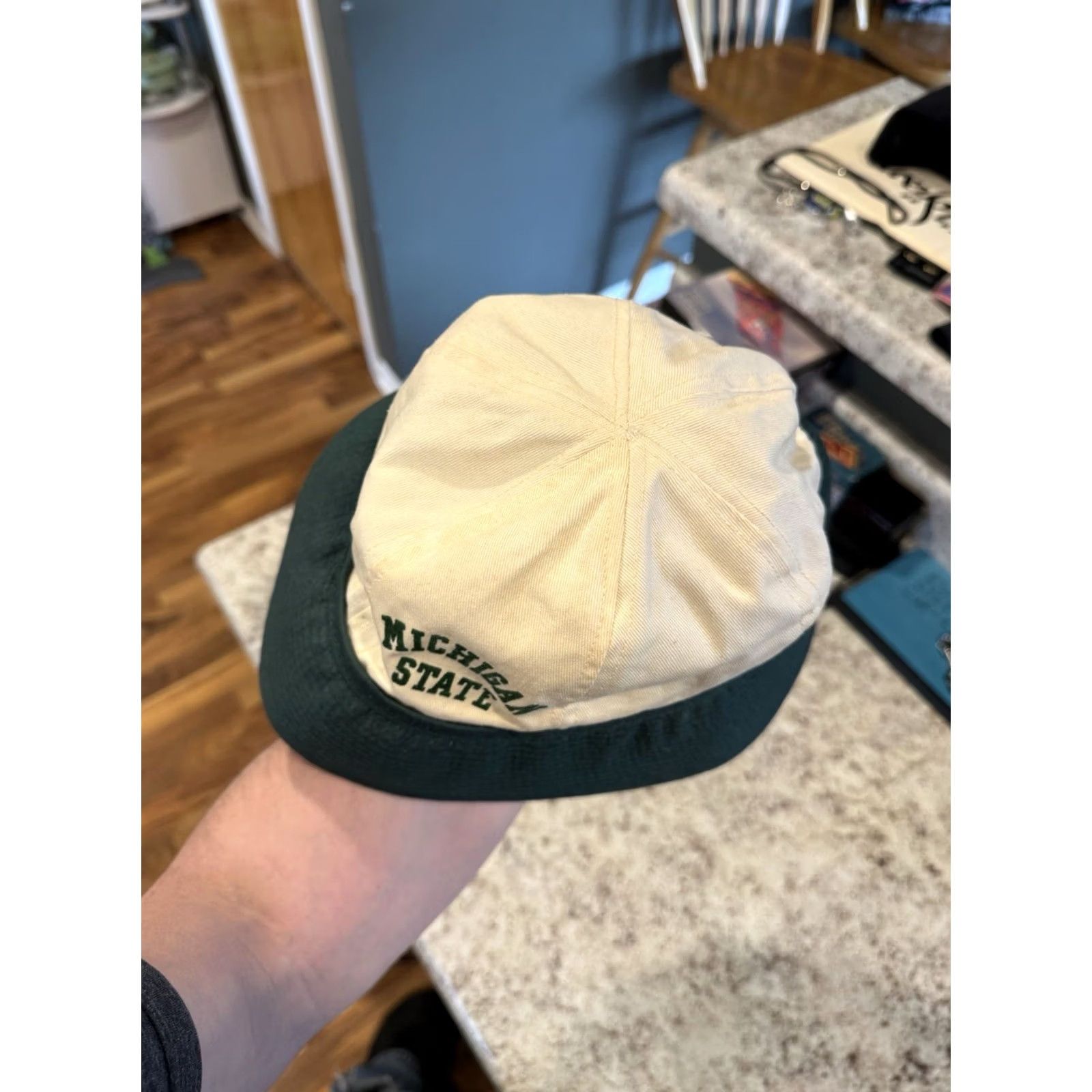 Champion VINTAGE Champion Bucket Hat MSU Michigan State University Spartans Size M White & Green Cotton Canvas Men 1950s College Sports 50s Size ONE SIZE - 4 Thumbnail