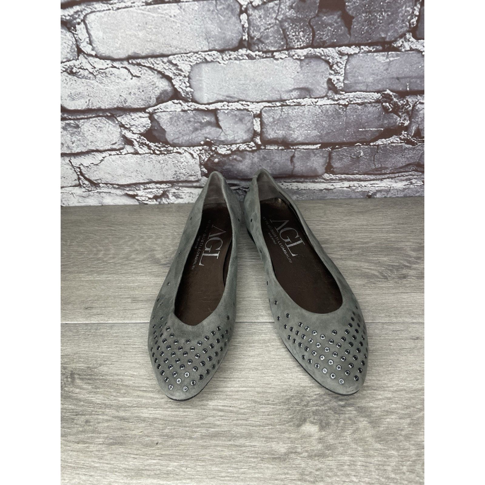 AGLINI AGL Grommet Gray Suede Leather Studded Pointed Toe Flats Wom Size US 7.5 / IT 37.5 - 18 Thumbnail