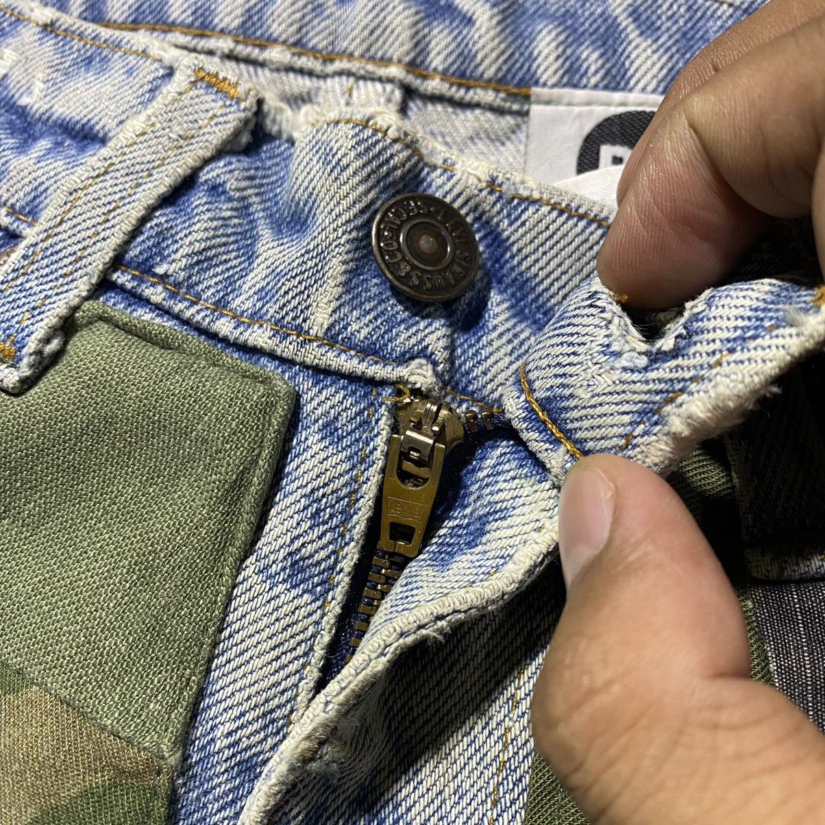 LVC × Levi's × Levi's Vintage Clothing 2000s Vintage Levi’s Reworked by Re Denim Usa Made Size US 32 / EU 48 - 6 Thumbnail