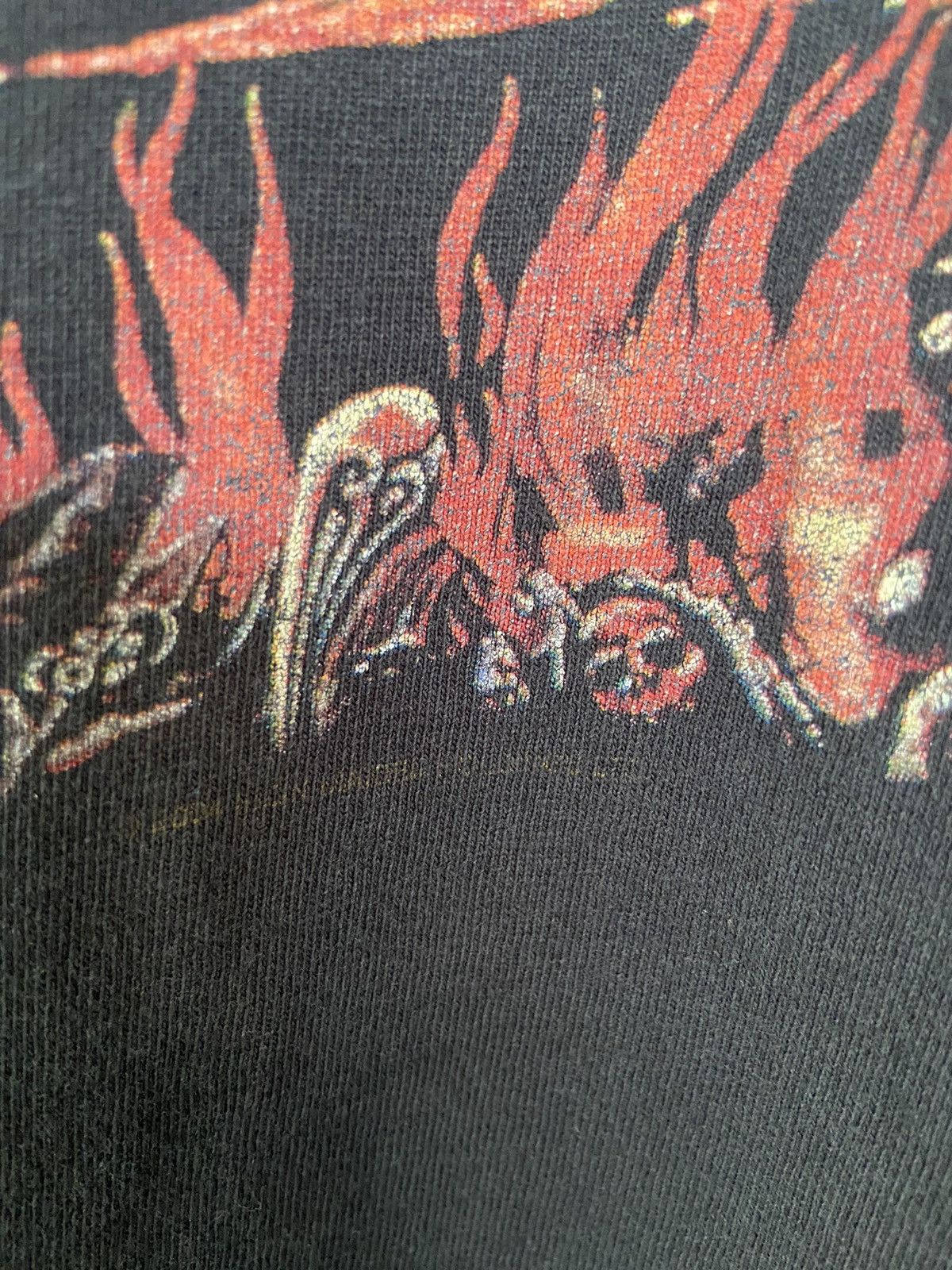 Band Tees 🔥 Vtg y2k Iron Maiden t shirt sun faded Size US M / EU 48-50 / 2 - 4 Thumbnail