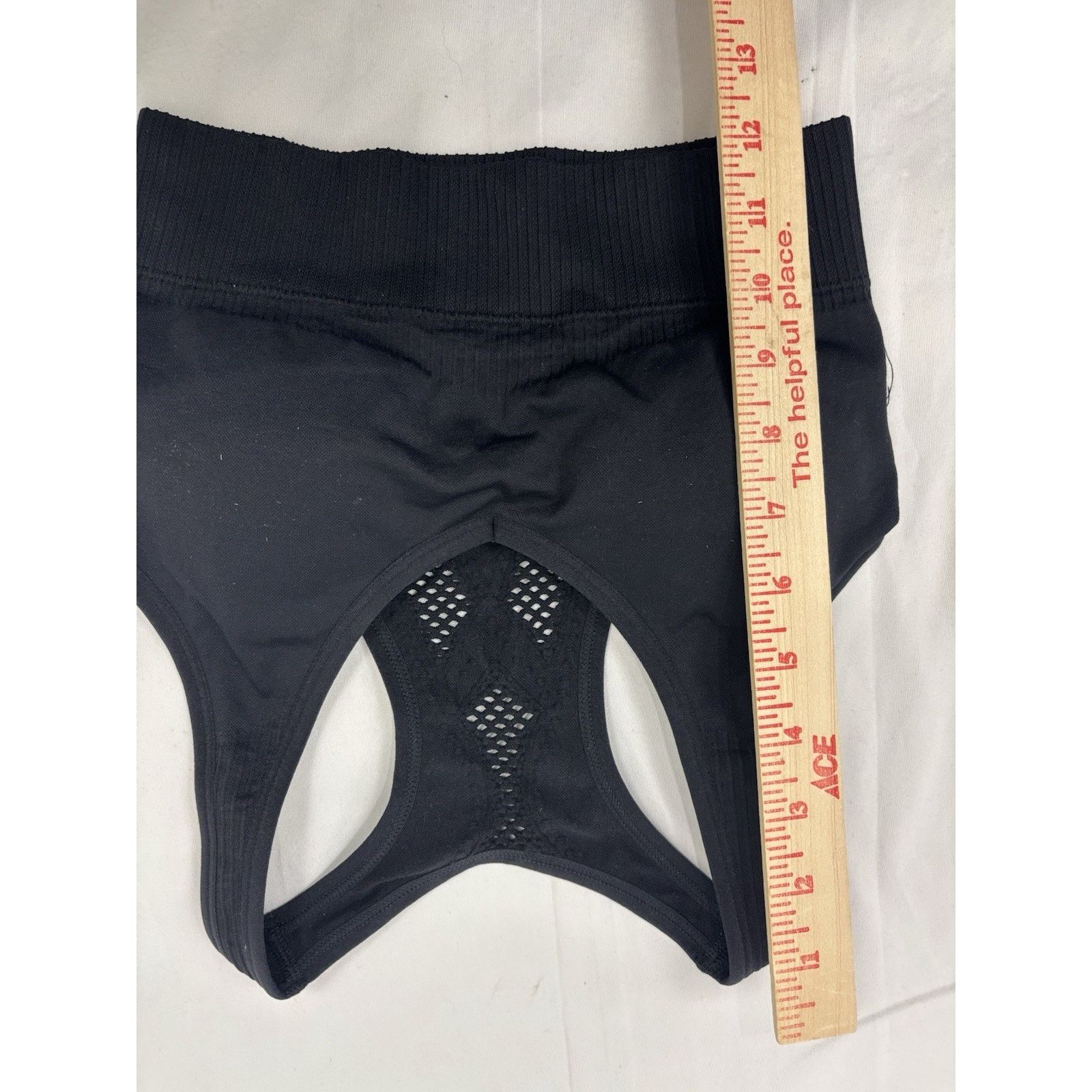 Target Basics BNWT Joy Lab Sports Bra Top Padded Women’s Size S Black Size ONE SIZE - 6 Thumbnail
