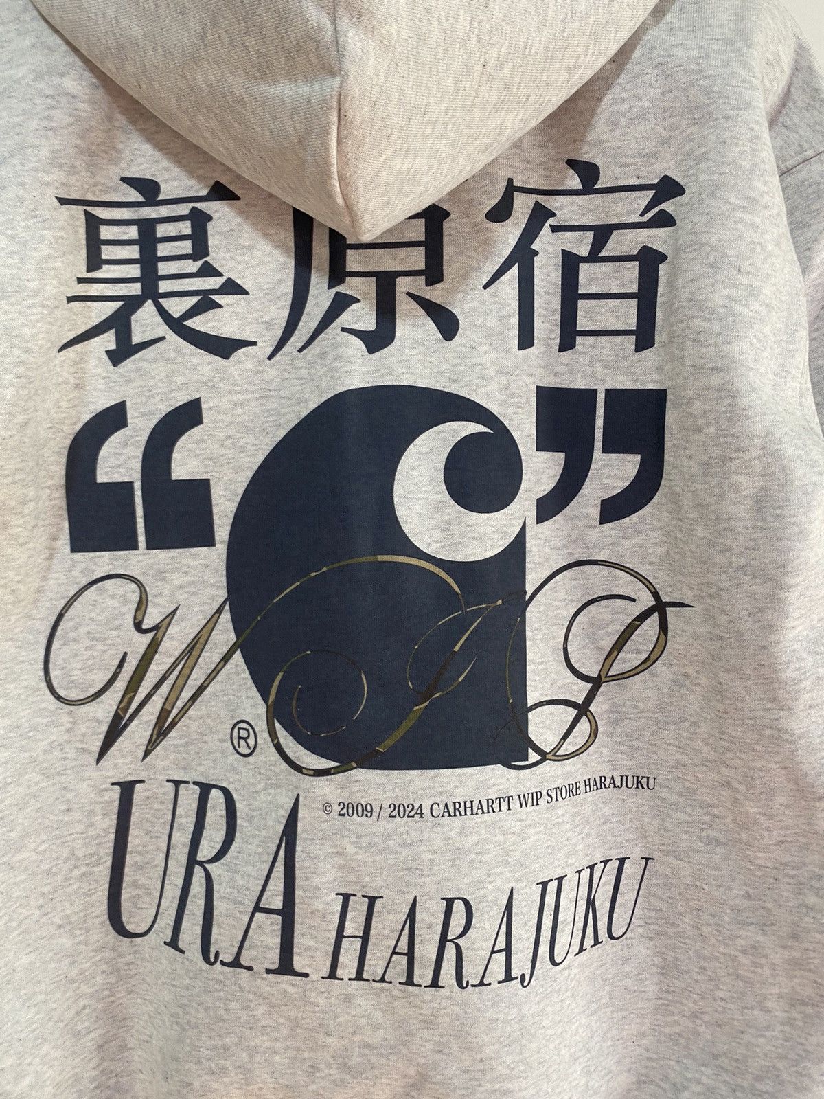 Carhartt Wip Carhartt Wip Open store Shibuya sweatshirt size M gray white Size US M / EU 48-50 / 2 - 3 Thumbnail