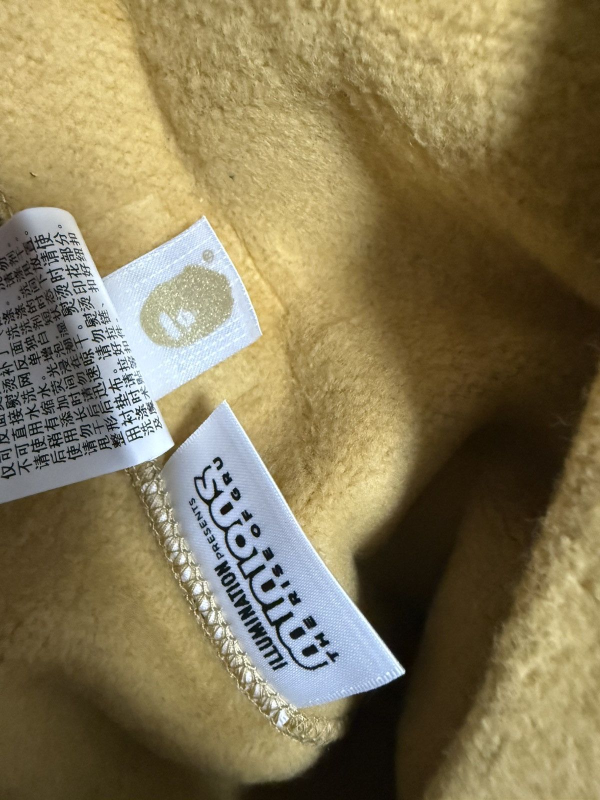 Bape BAPE X MINIONS 1st Camo SHARK FULL ZIP HOODIE Size US L / EU 52-54 / 3 - 5 Thumbnail