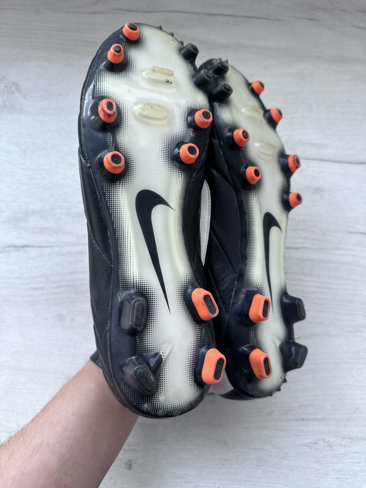 Nike × Vintage Nike Tiempo Legend Leather Rare Soccer Football Cleats Boots Size US 11 / EU 44 - 11 Thumbnail