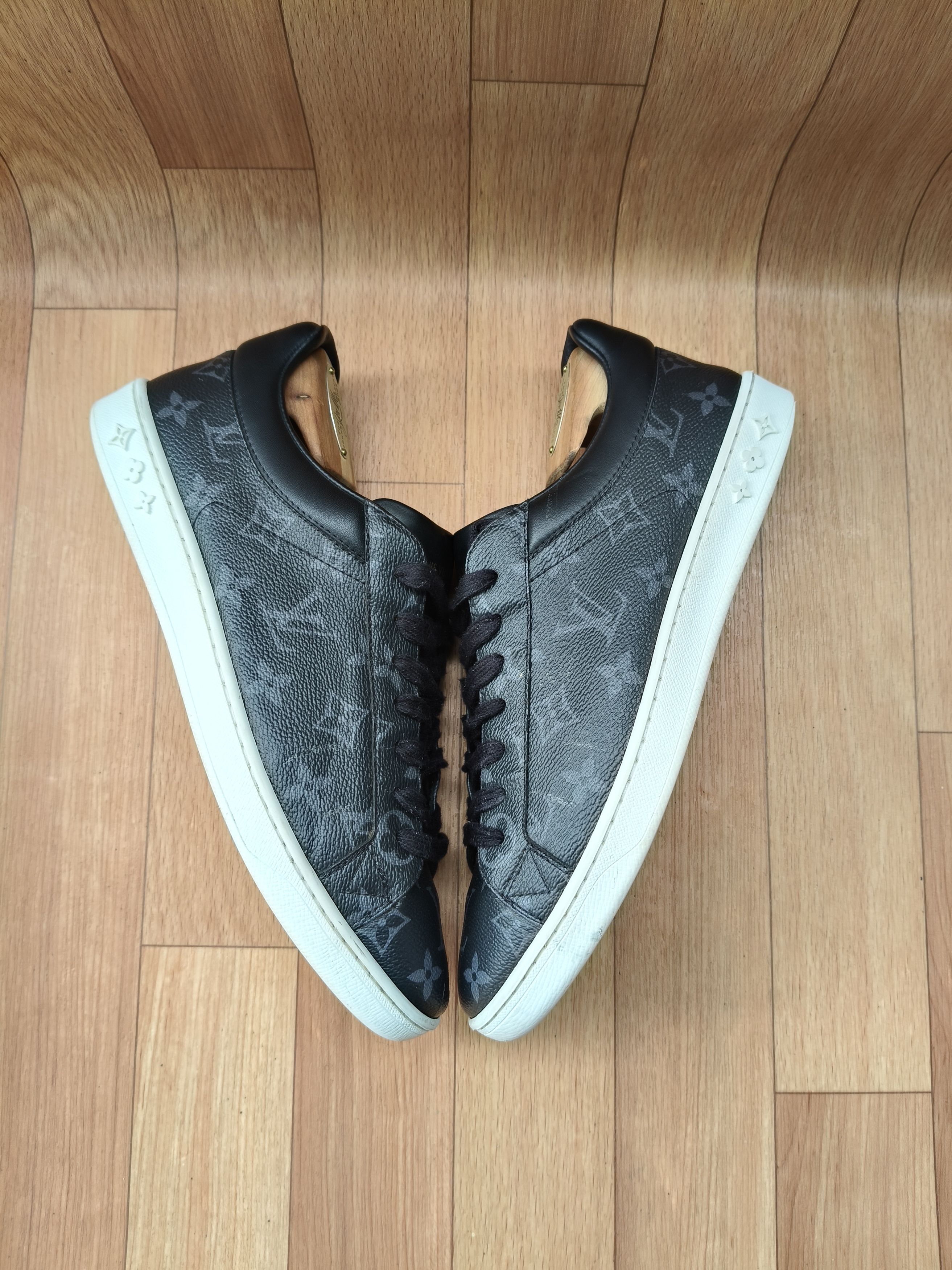 Louis Vuitton 🔵 Louis Vuitton Luxembourg monogram low top sneakers Size US 7.5 / EU 40-41 - 4 Thumbnail