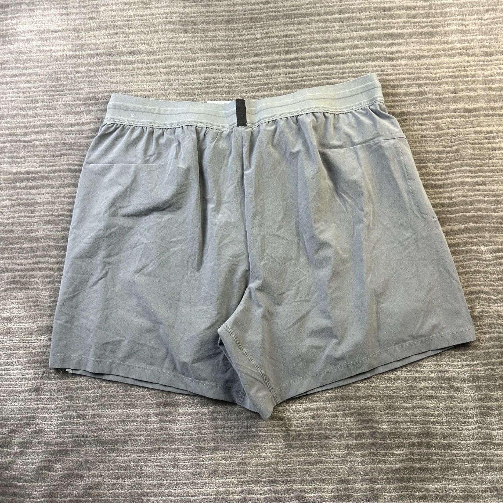 Nike Nike Yoga Shorts Mens 2XL Gray 6" Inseam Dri-Fit Flex 2 in 1 Athletic Breathable Lined Elastic Waist Shorts Size US 39 - 2 Thumbnail