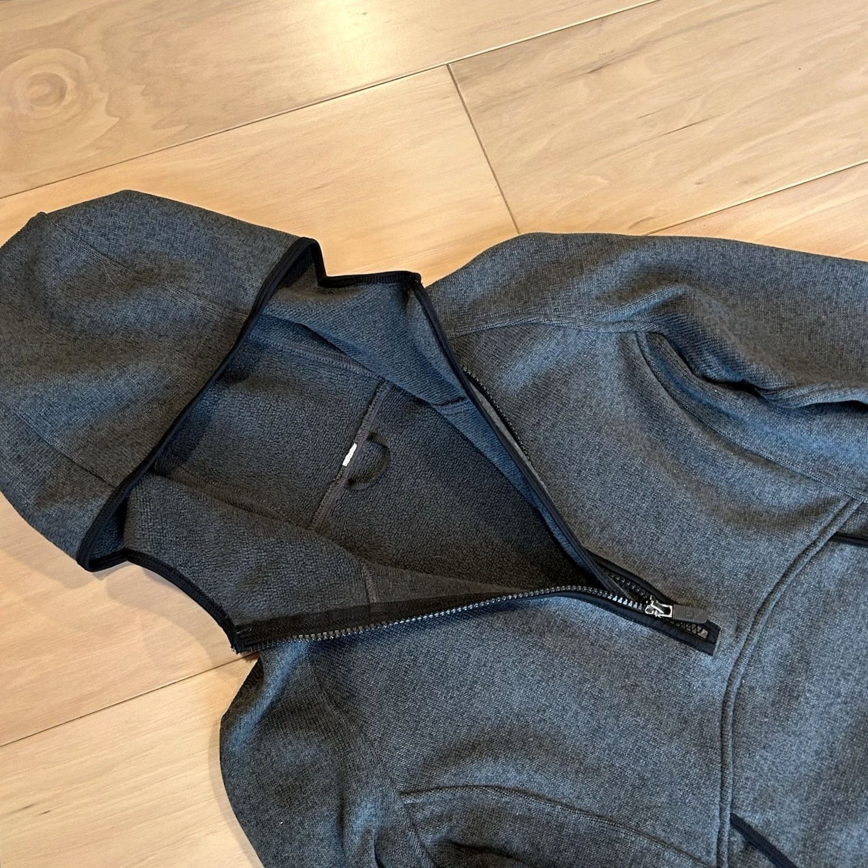Lululemon Lululemon Fleece & Thank You Pullover Hoodie Women’s 6 Gray 1/2 Zip Hooded Pockets Regular Size M / US 6-8 / IT 42-44 - 3 Thumbnail