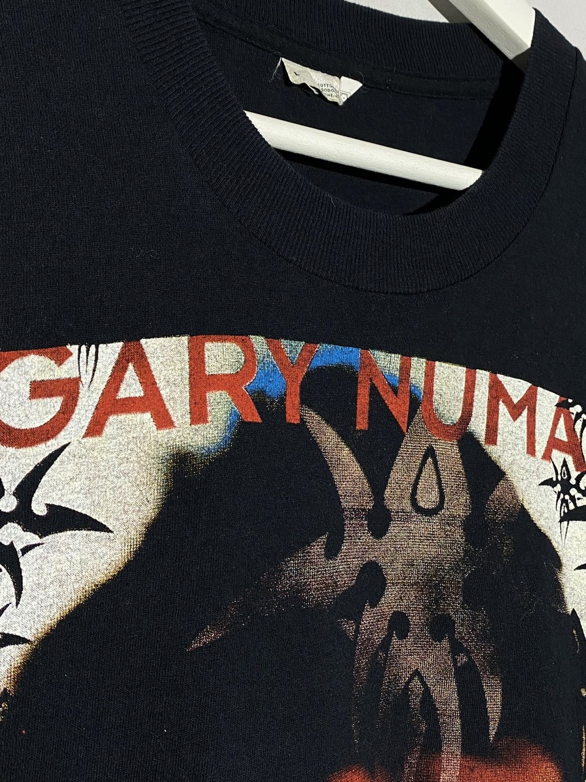 Band Tees Vintage 1990s Gary Numan Band Tee T-Shirt Y2K Size US L / EU 52-54 / 3 - 5 Thumbnail